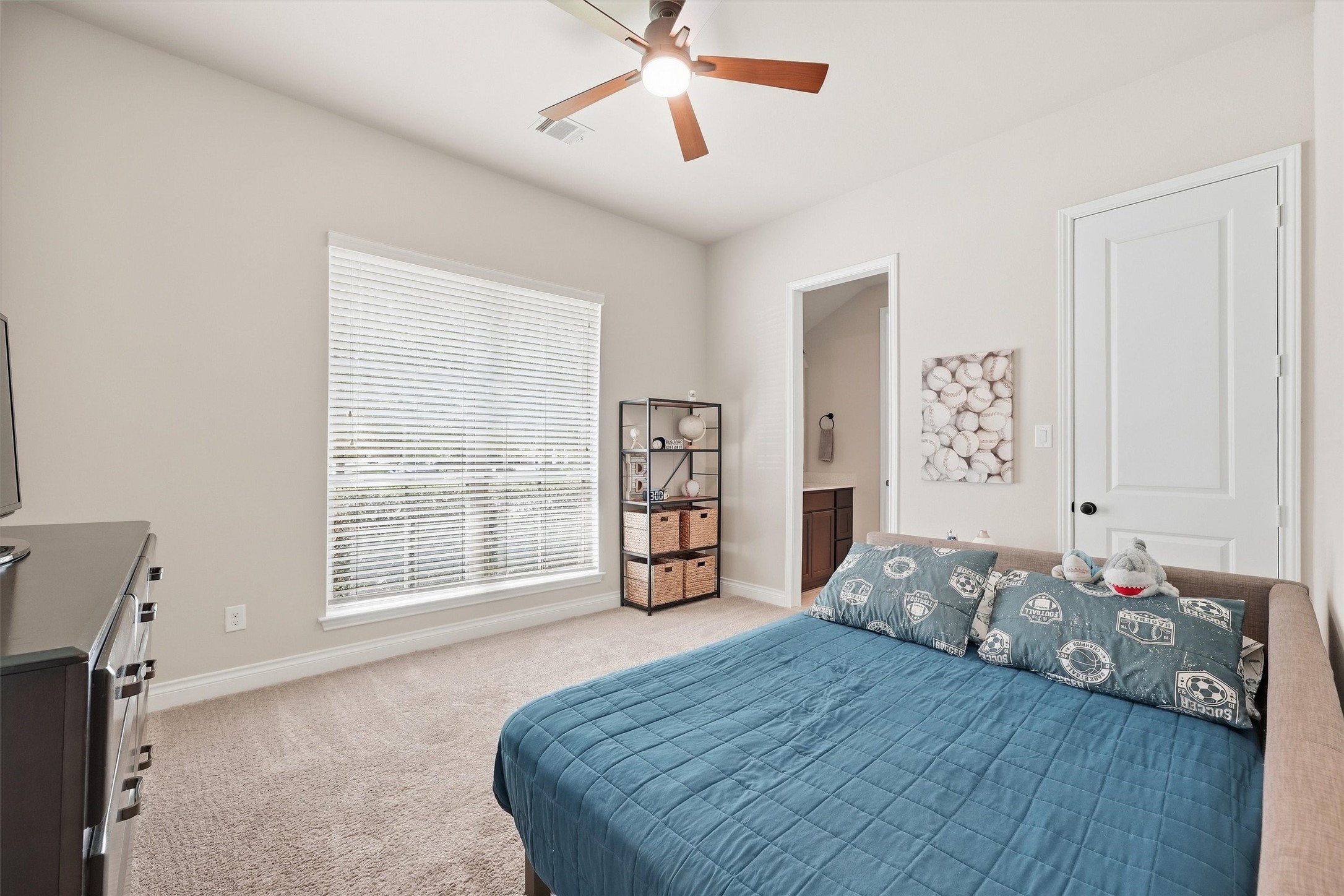 122 Cliftons Curve Way Property Photo 20