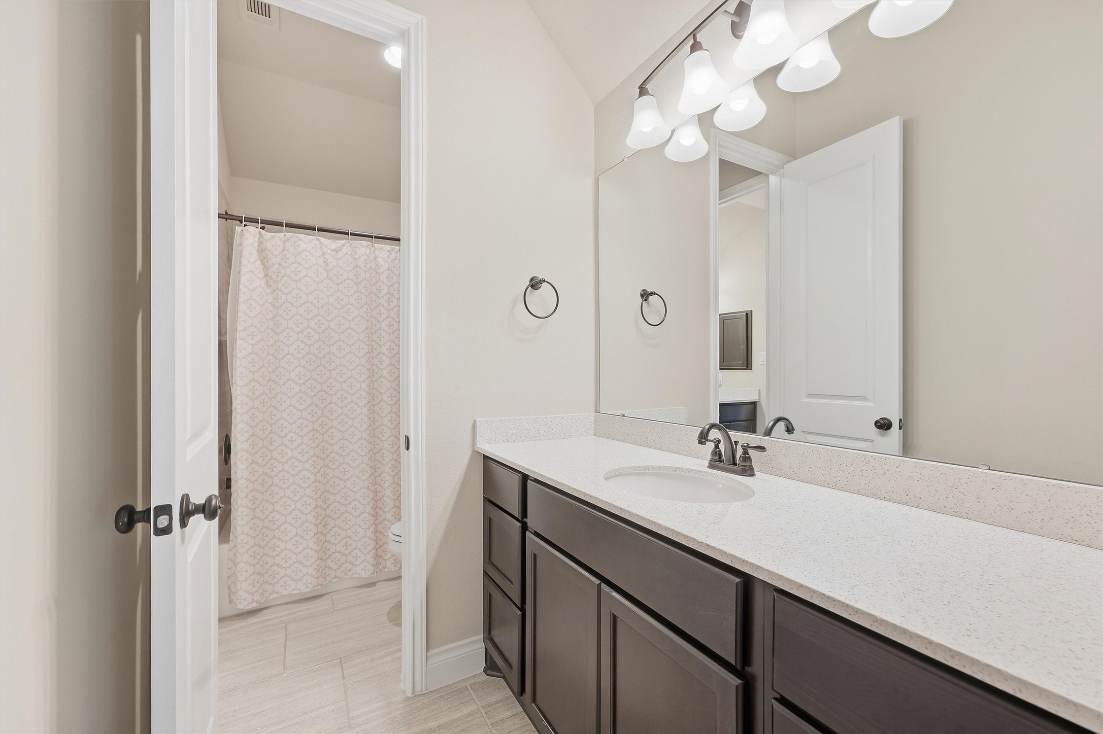 122 Cliftons Curve Way Property Photo 24