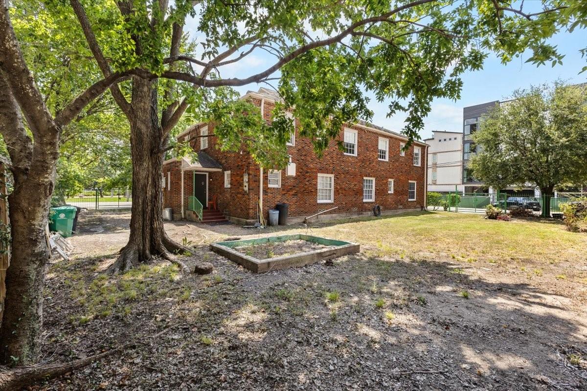 2719 Capitol Street, Houston Tx 77003 Property Photo 43