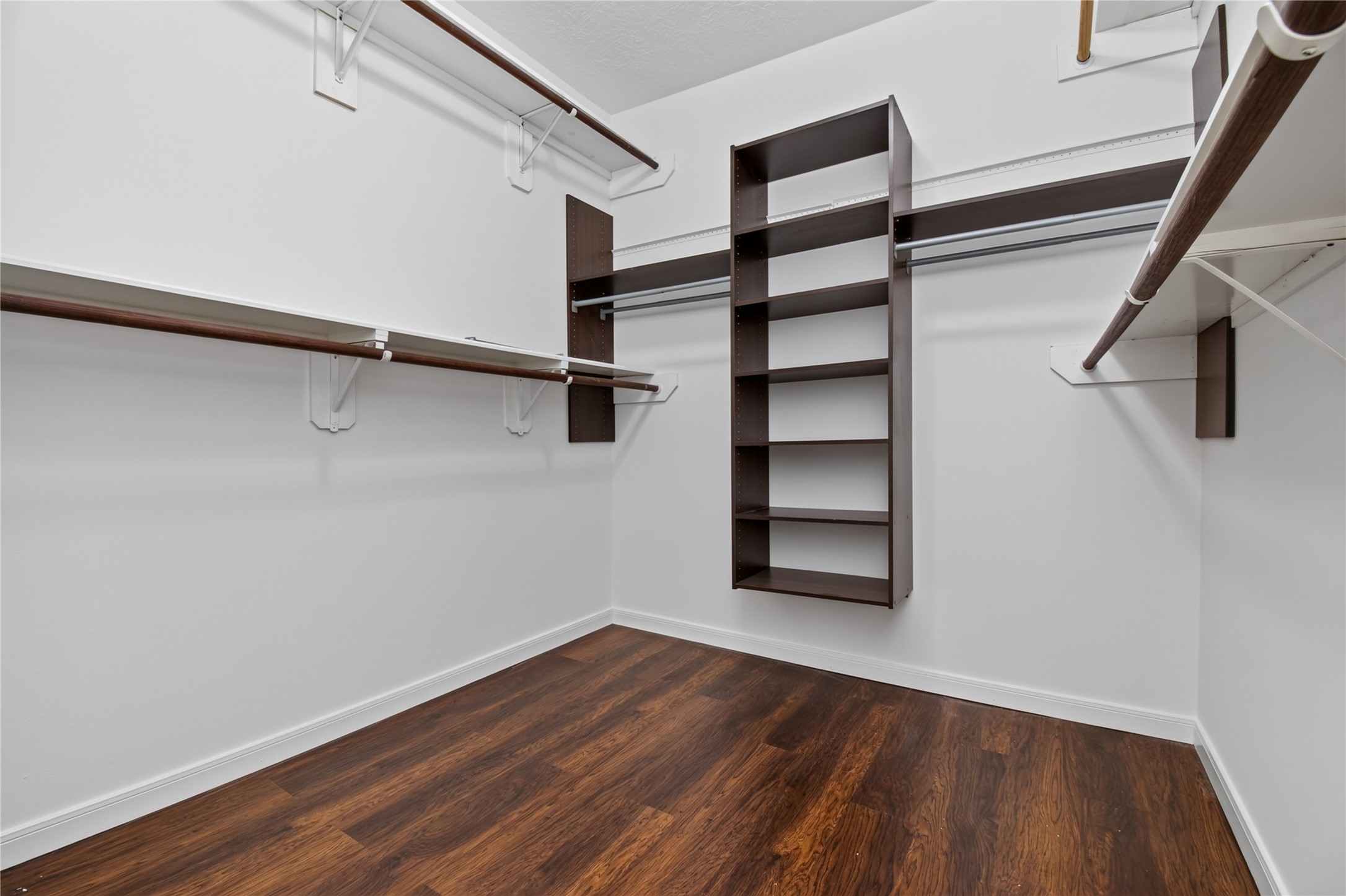 2304 Jackson Street Property Photo 15