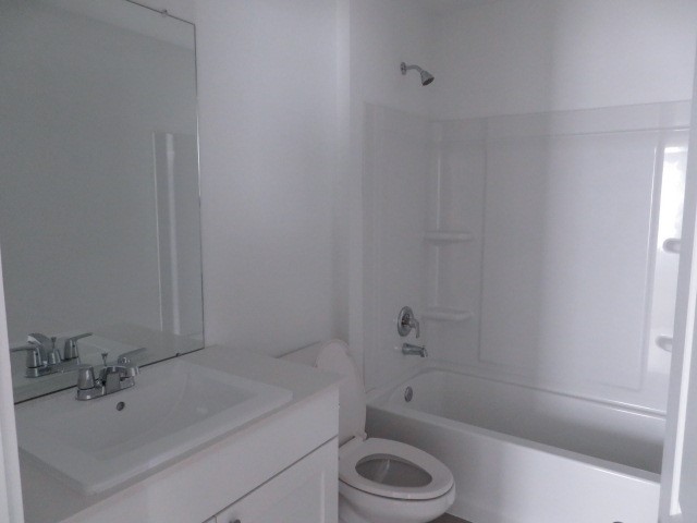 13318 Wind Field Drive Property Photo 18