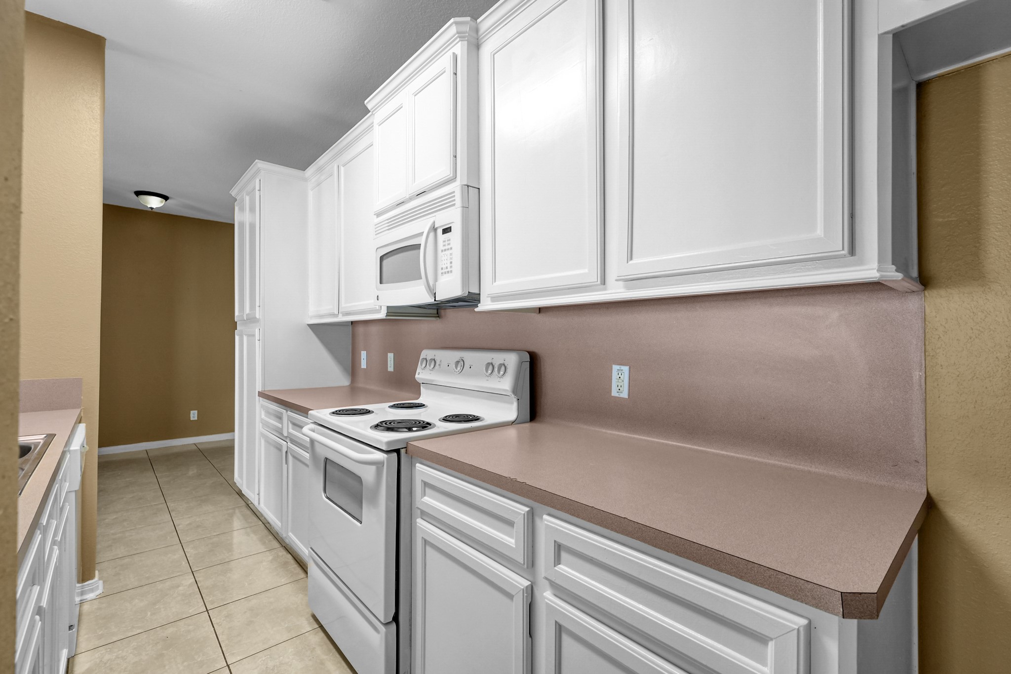 172 Binnacle Ct A Property Photo 6