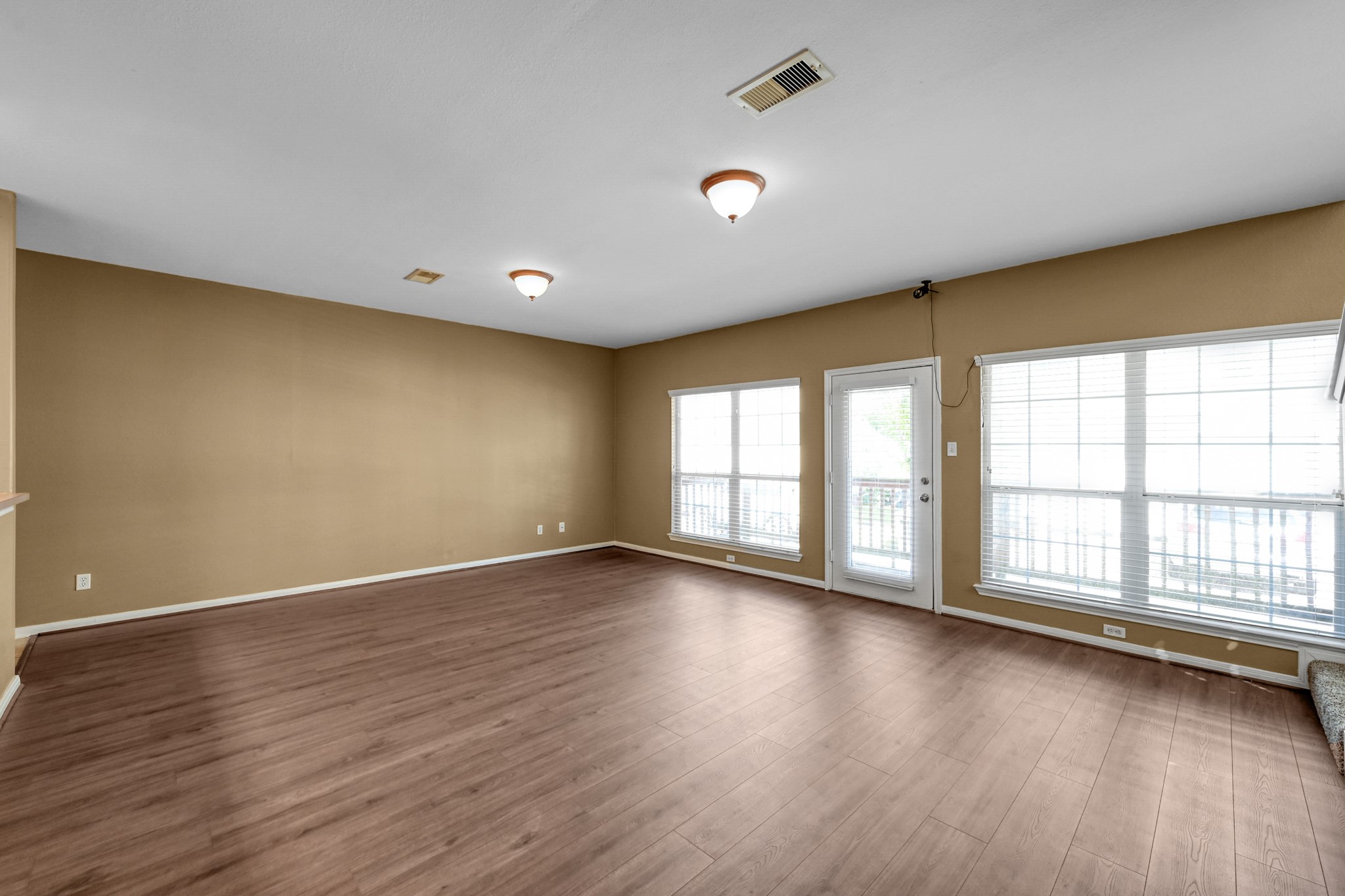 172 Binnacle Ct A Property Photo 8