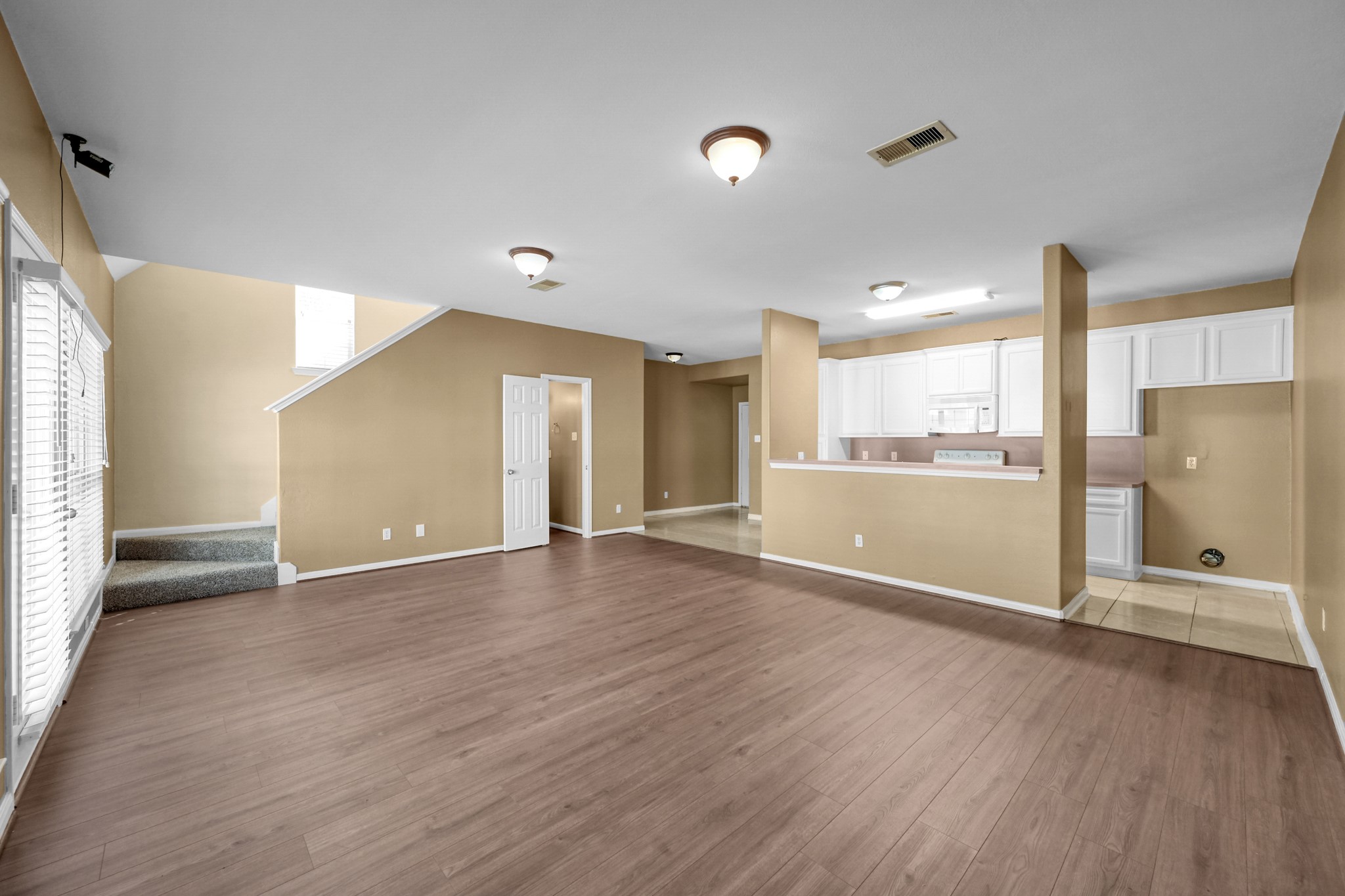 172 Binnacle Ct A Property Photo 10