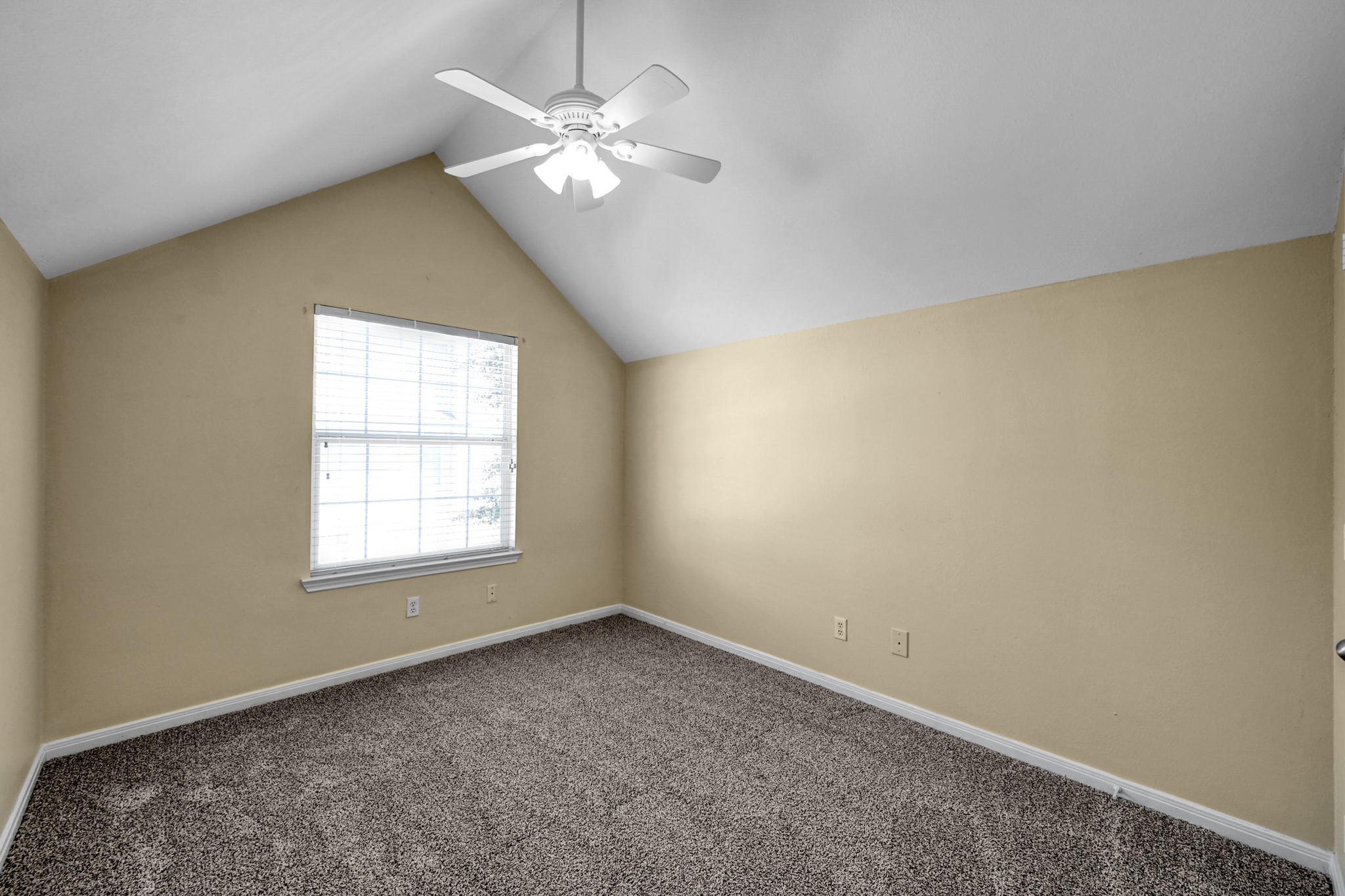 172 Binnacle Ct A Property Photo 17
