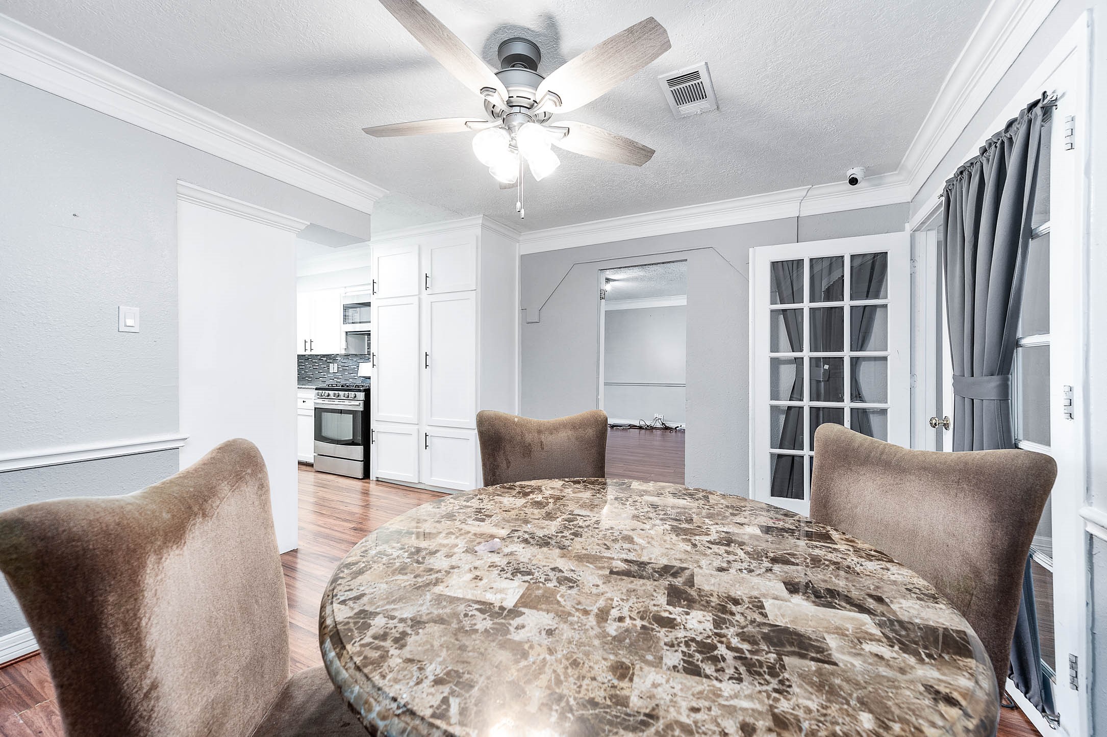 1815 Firwood Drive Property Photo 10
