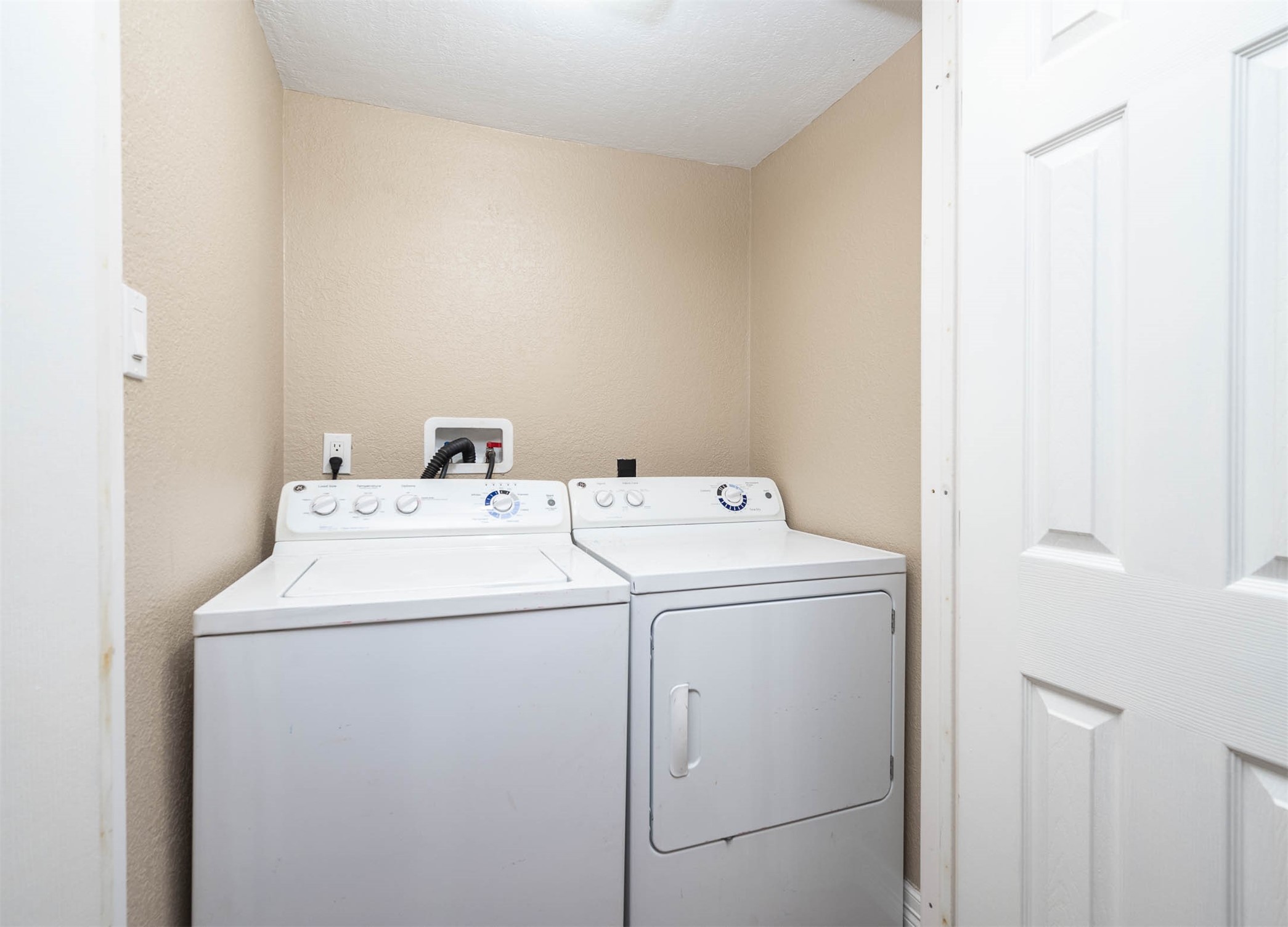 1815 Firwood Drive Property Photo 18
