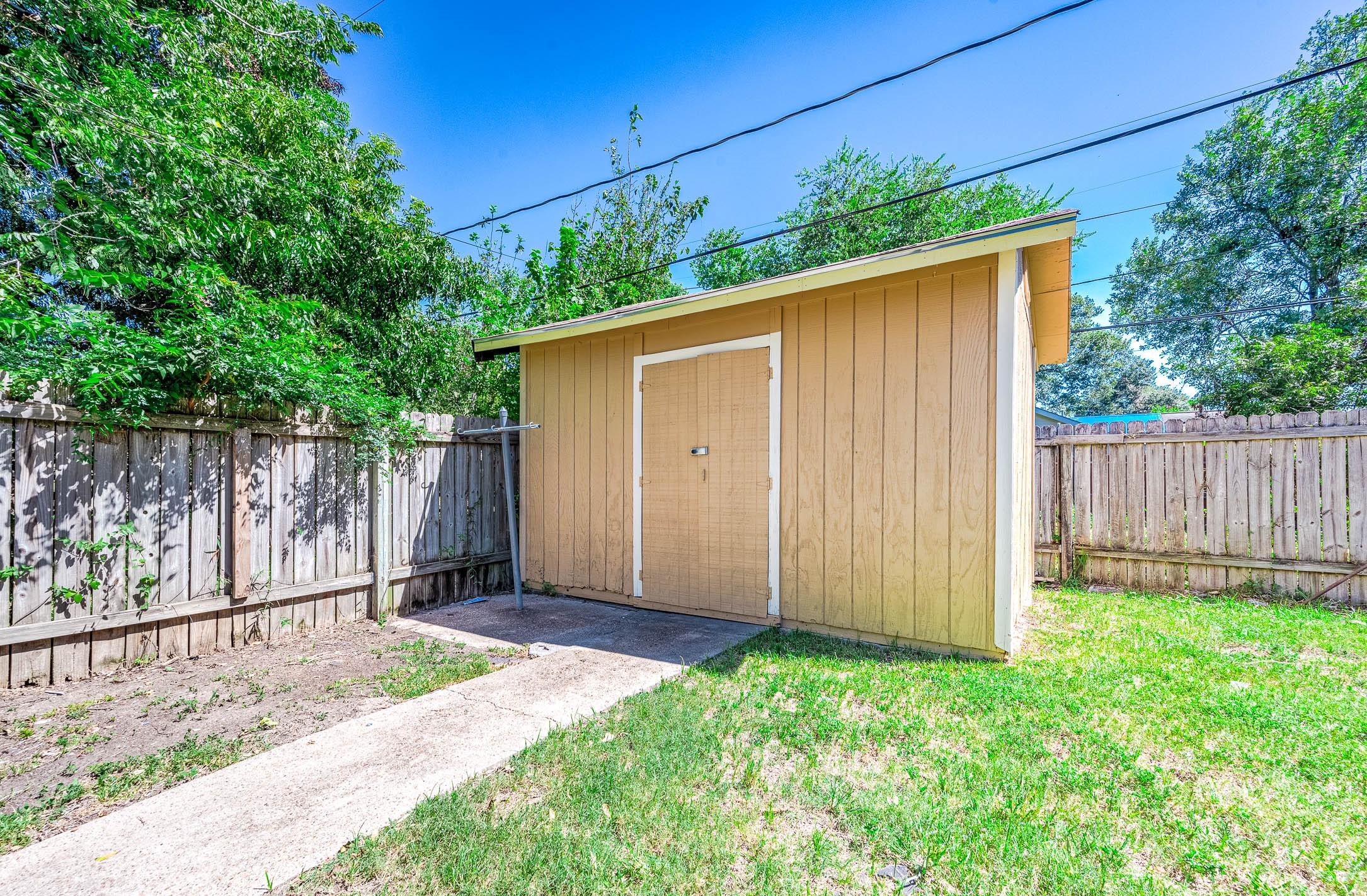 1815 Firwood Drive Property Photo 31