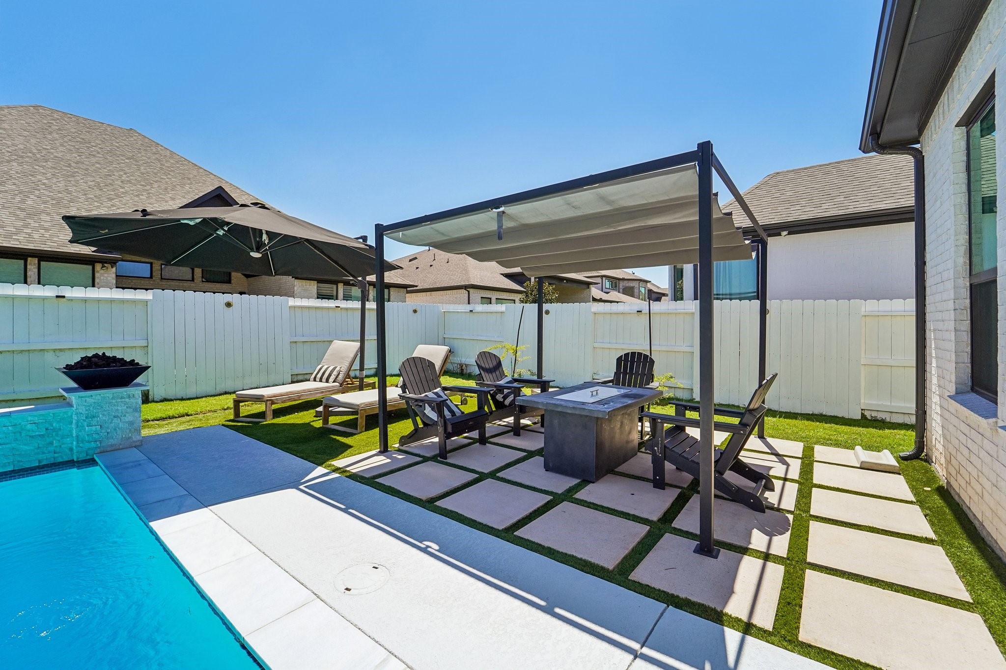 4830 Parkgate Avenue Property Photo 44