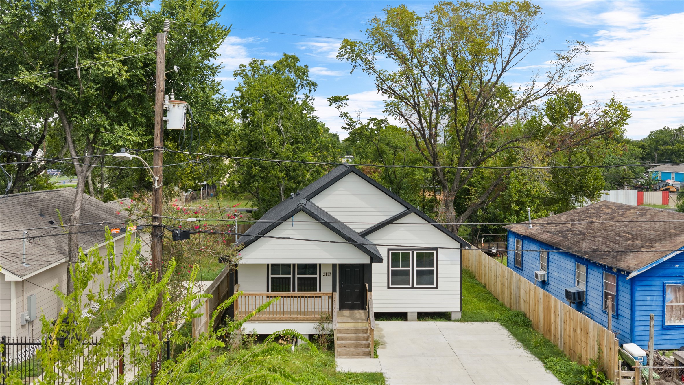3117 Josephine Street Property Photo 17