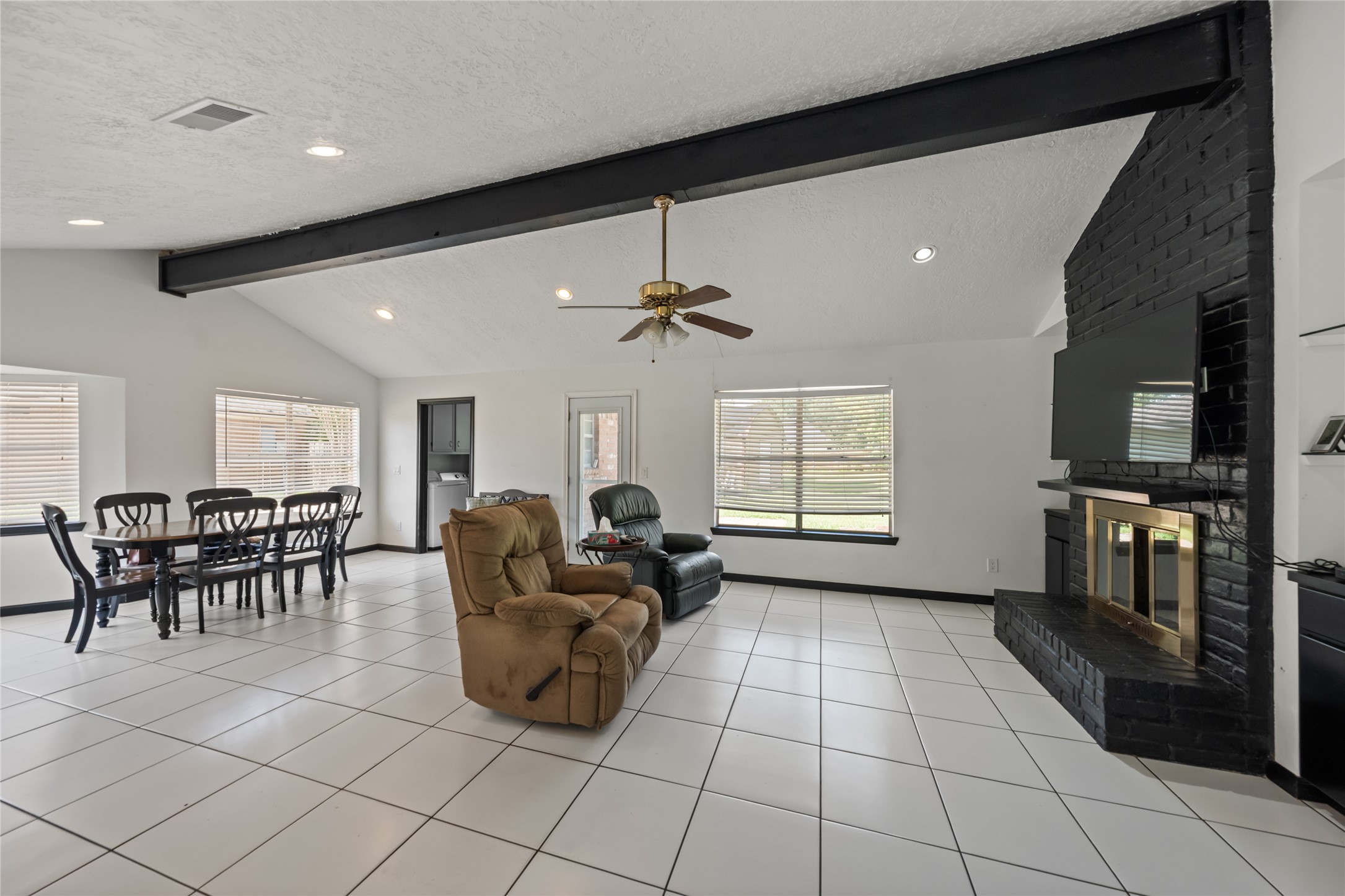 507 Magnolia Bend Property Photo 3