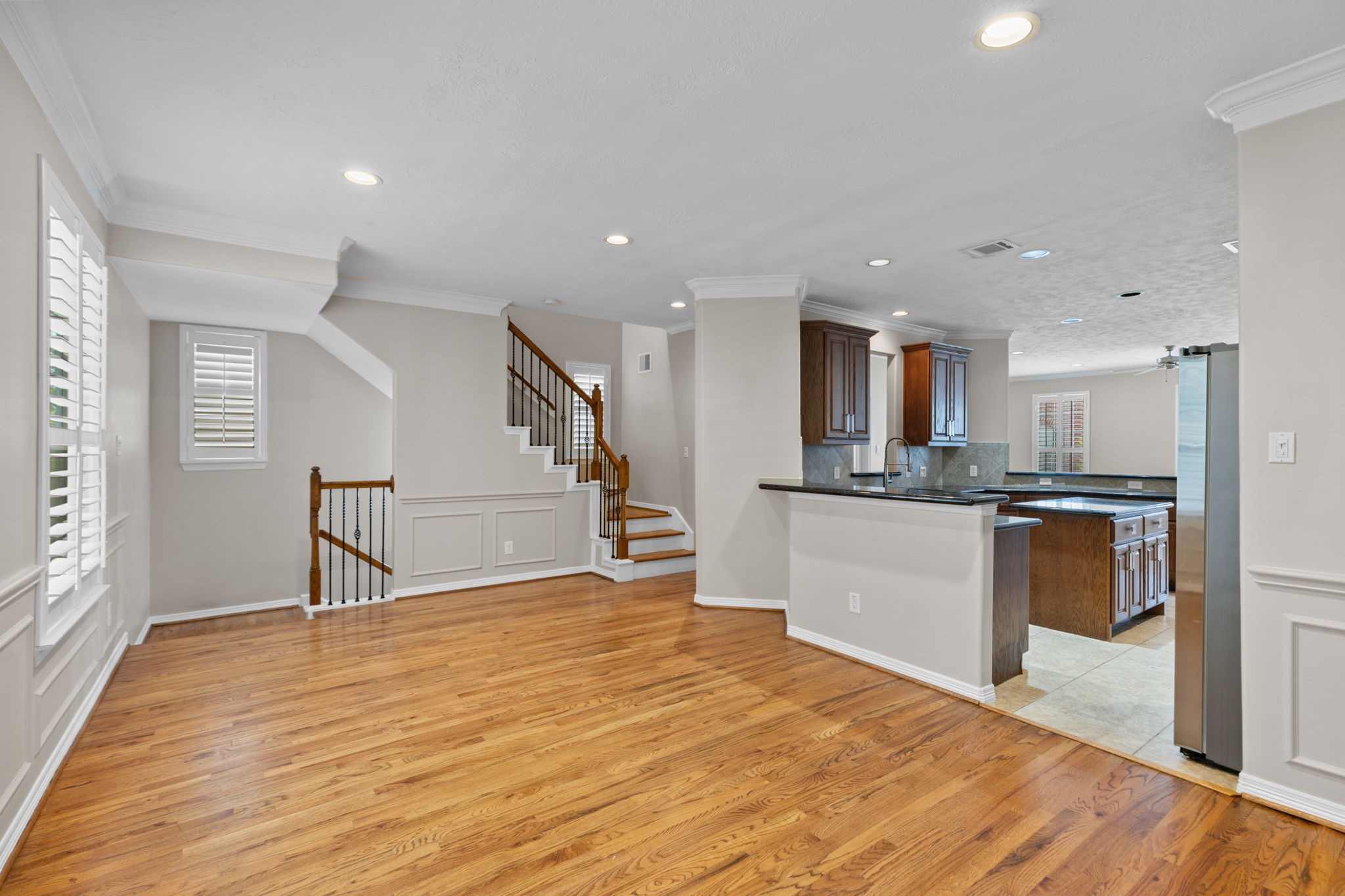 3414 Skyline Village Drive Property Photo 12