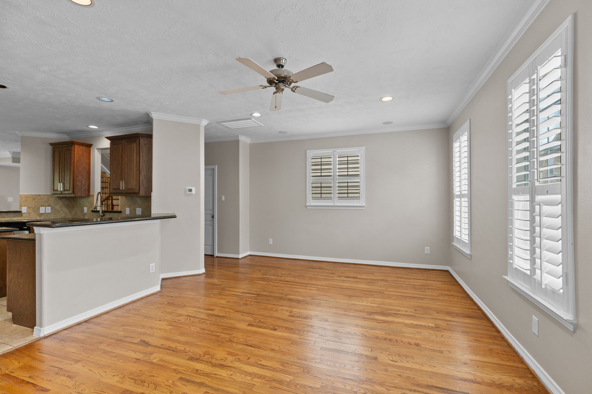 3414 Skyline Village Drive Property Photo 20