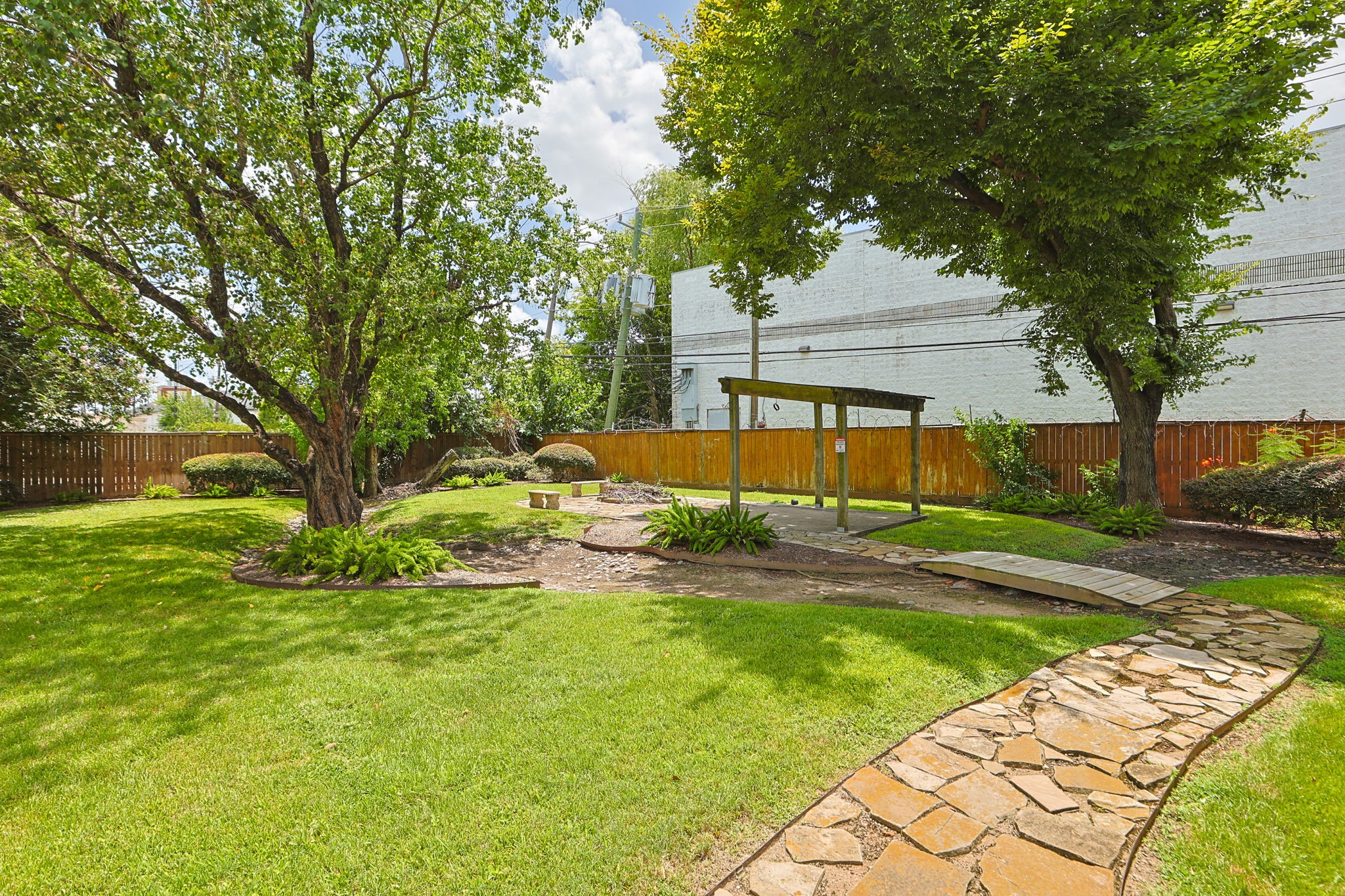 3414 Skyline Village Drive Property Photo 32