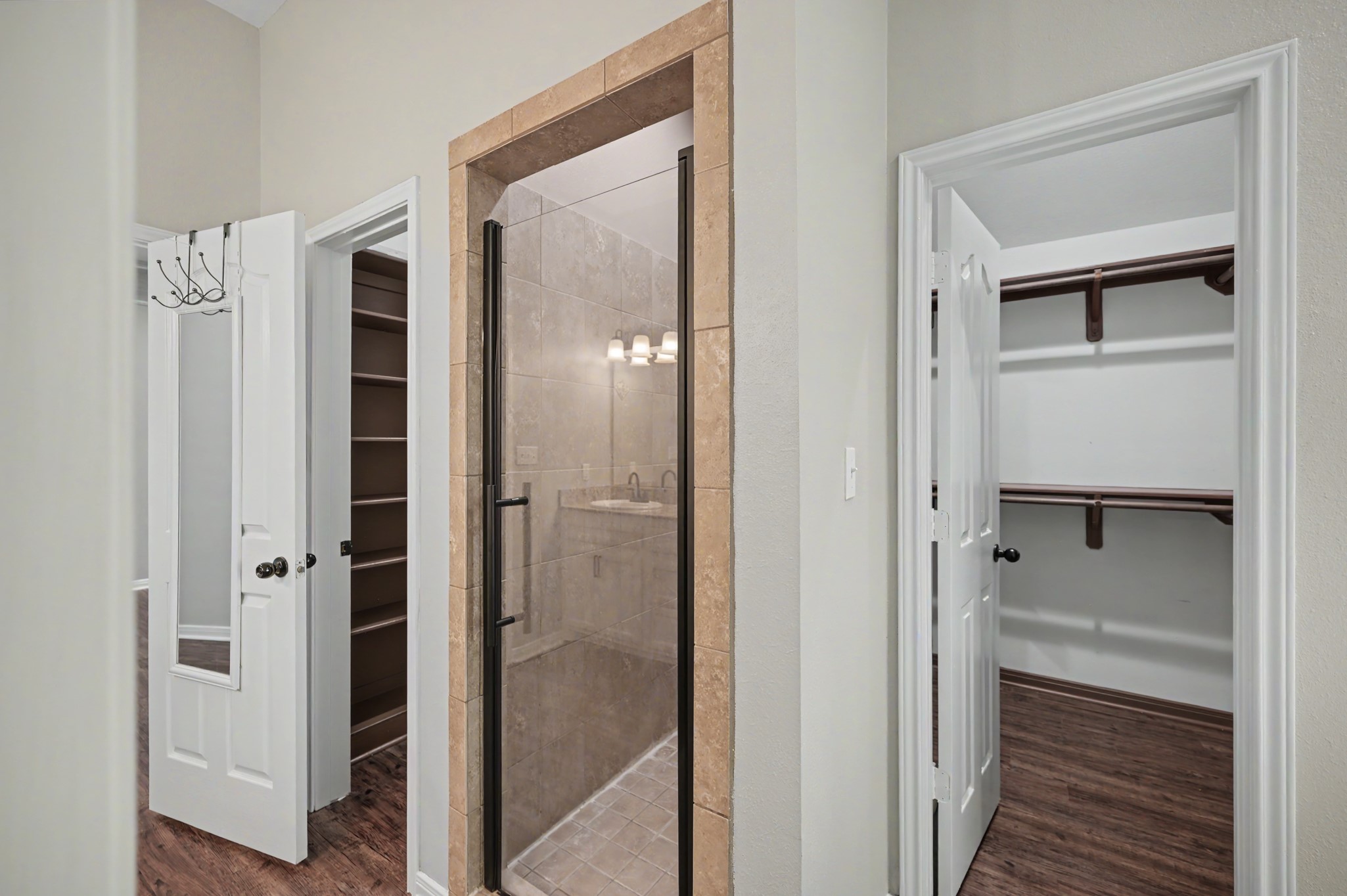 13314 Enchanted Way Drive Property Photo 16