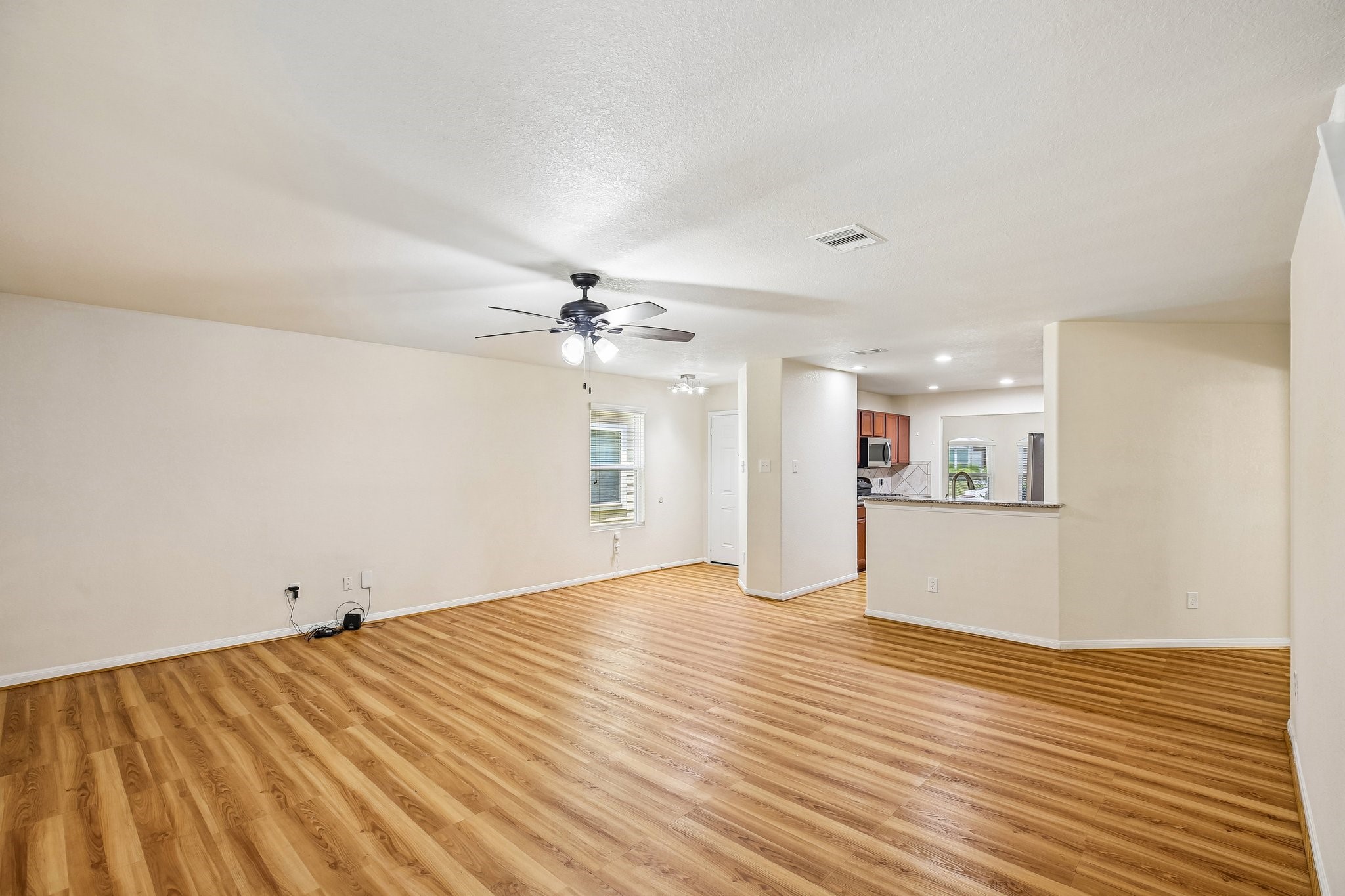 21127 Fox Orchard Court Property Photo 7