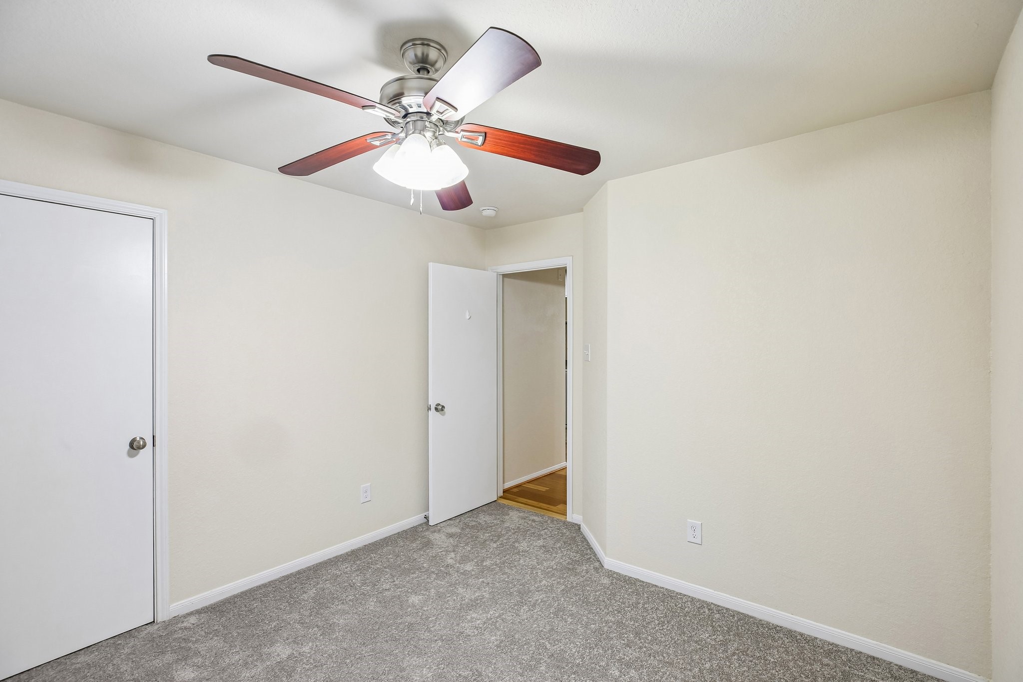 21127 Fox Orchard Court Property Photo 28
