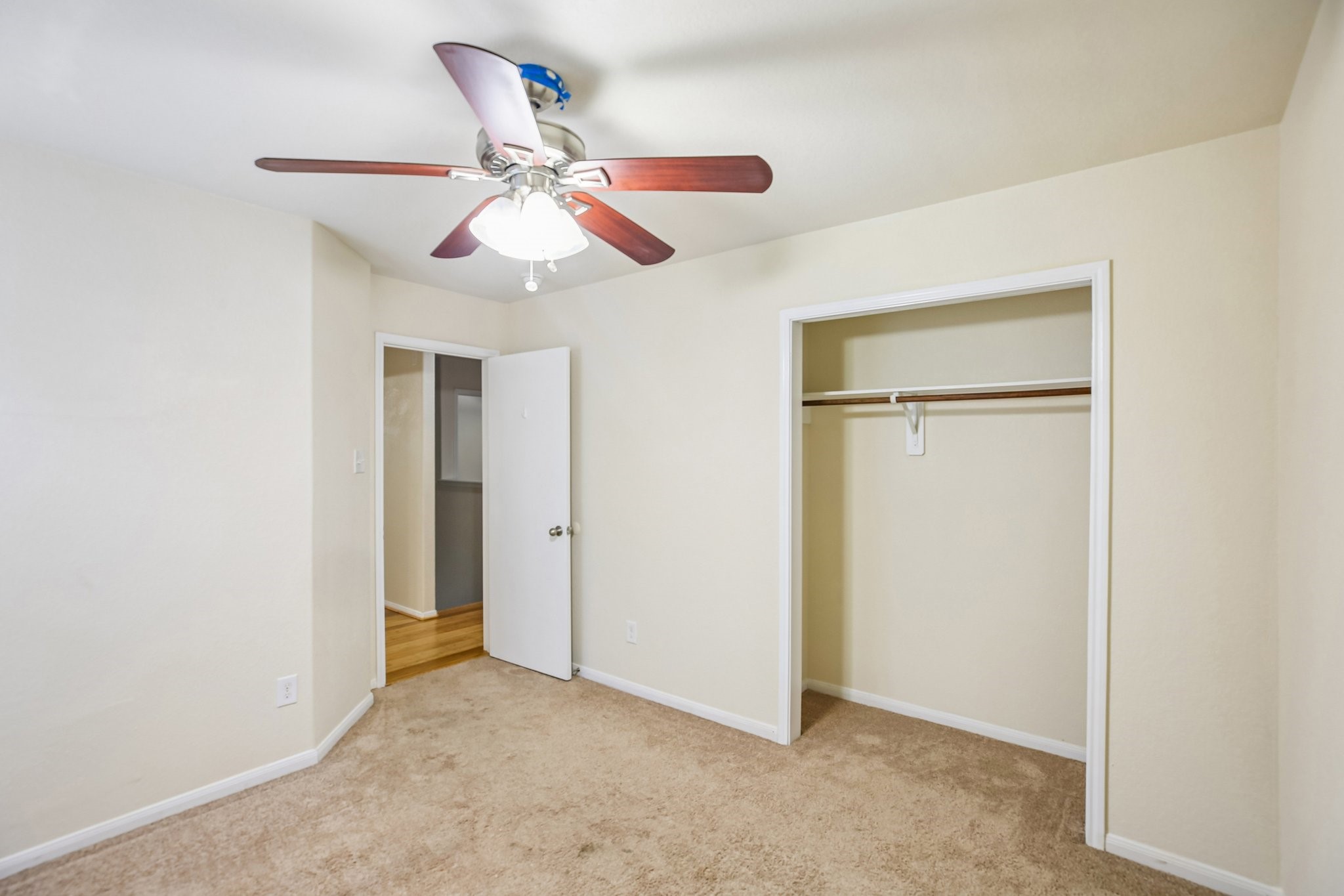 21127 Fox Orchard Court Property Photo 31
