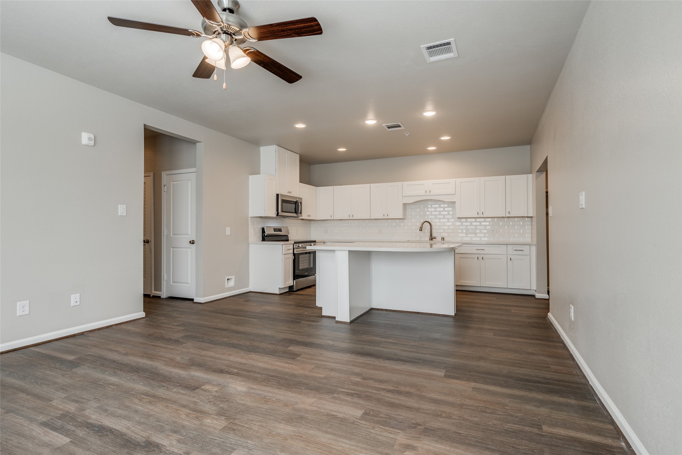 137 Park Place Circle A Property Photo 6
