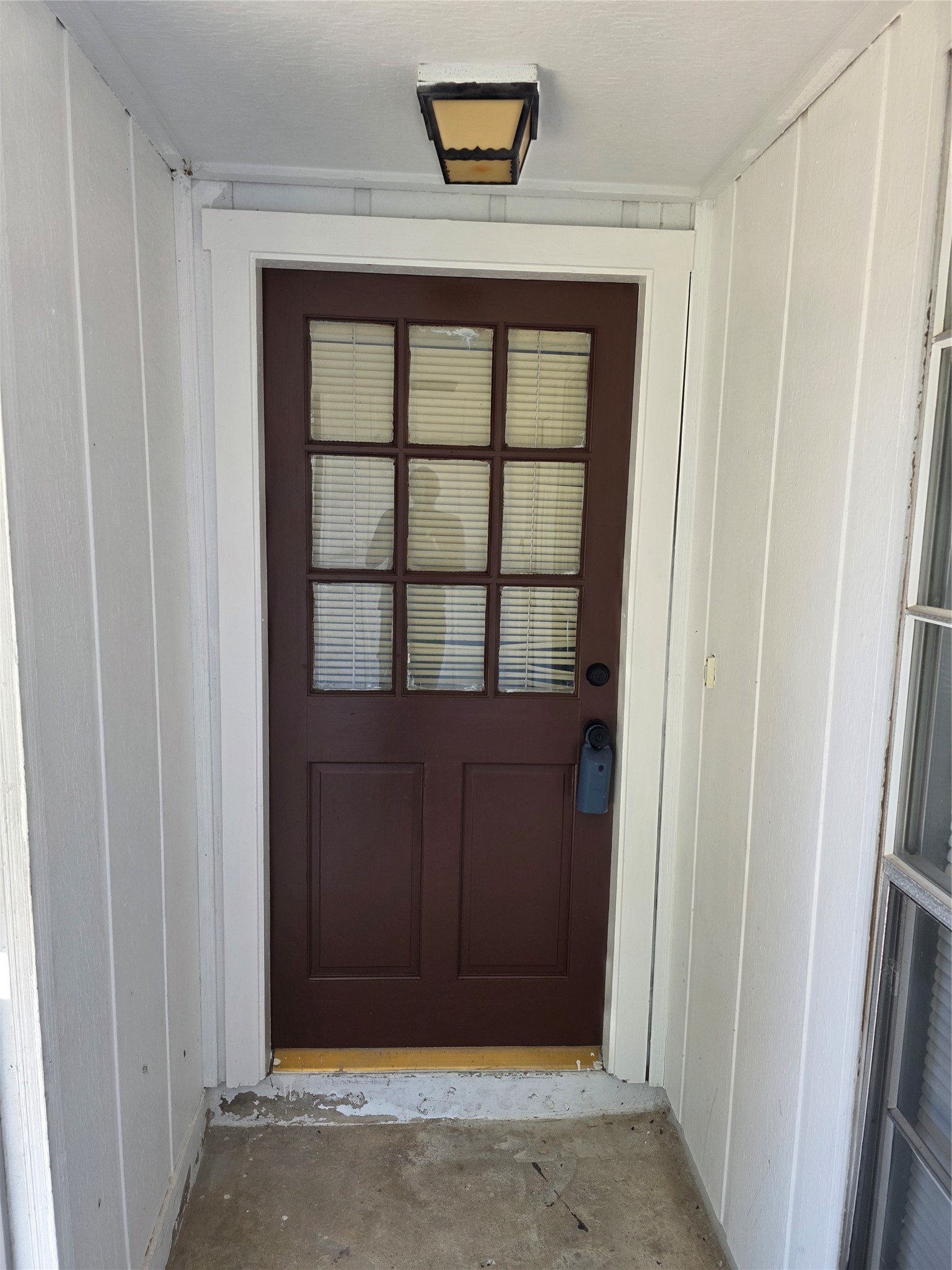 19302 Woodglen Drive Property Photo 3
