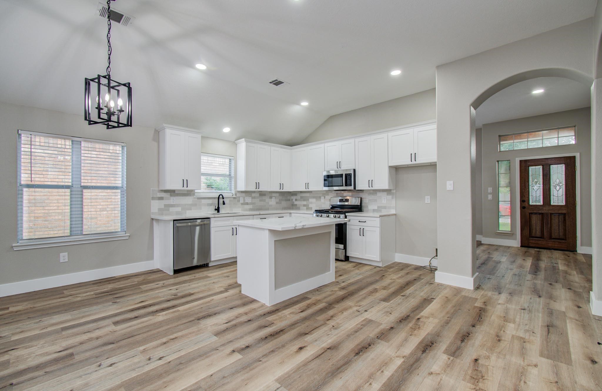 4506 Knights Court Property Photo 7