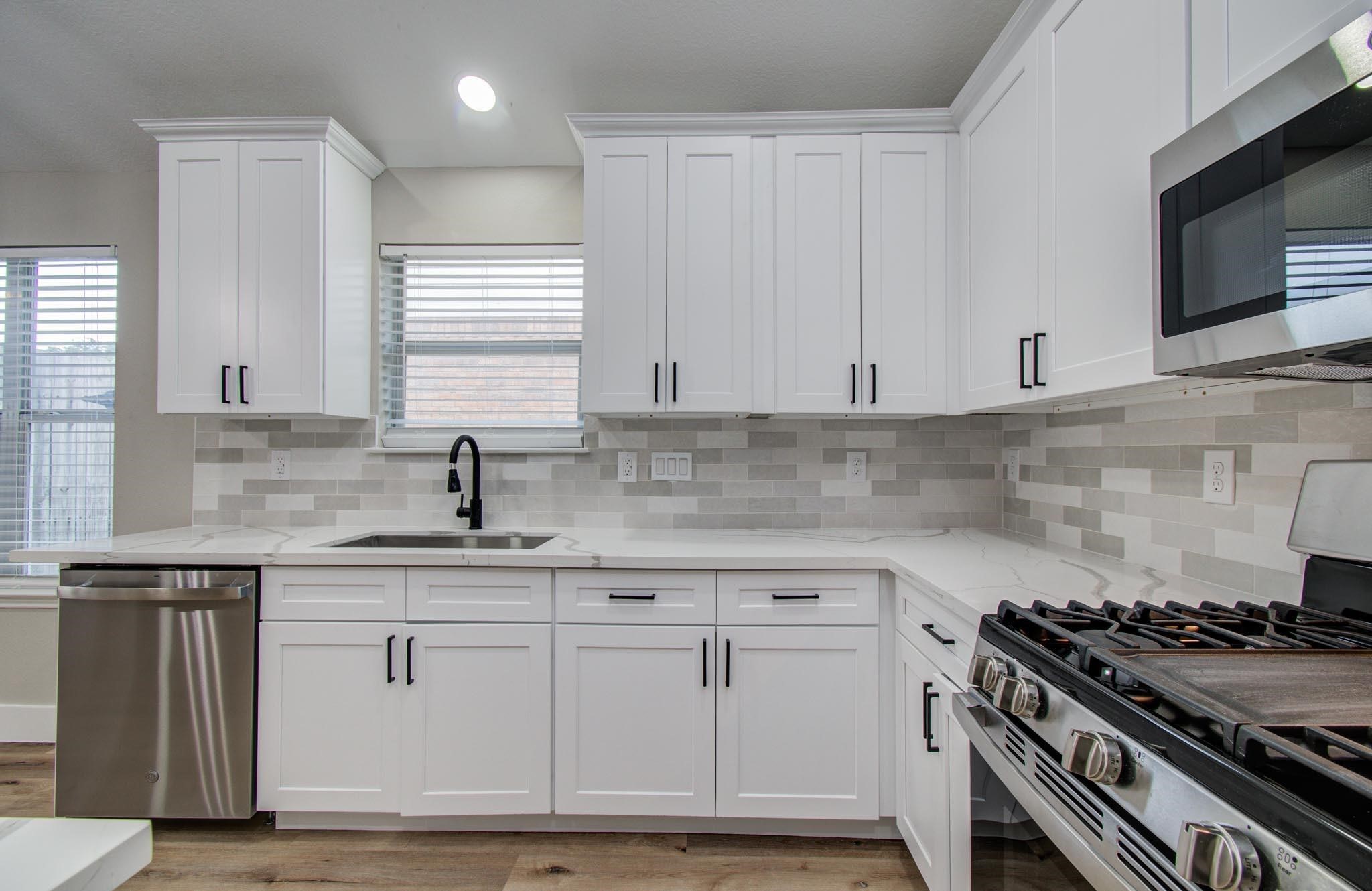 4506 Knights Court Property Photo 11