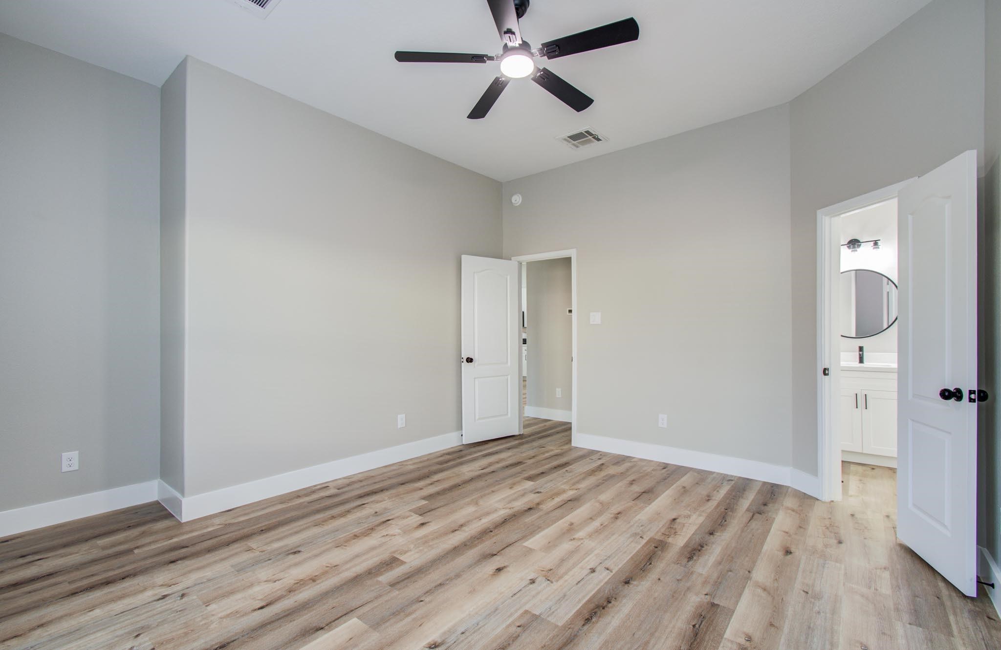 4506 Knights Court Property Photo 19