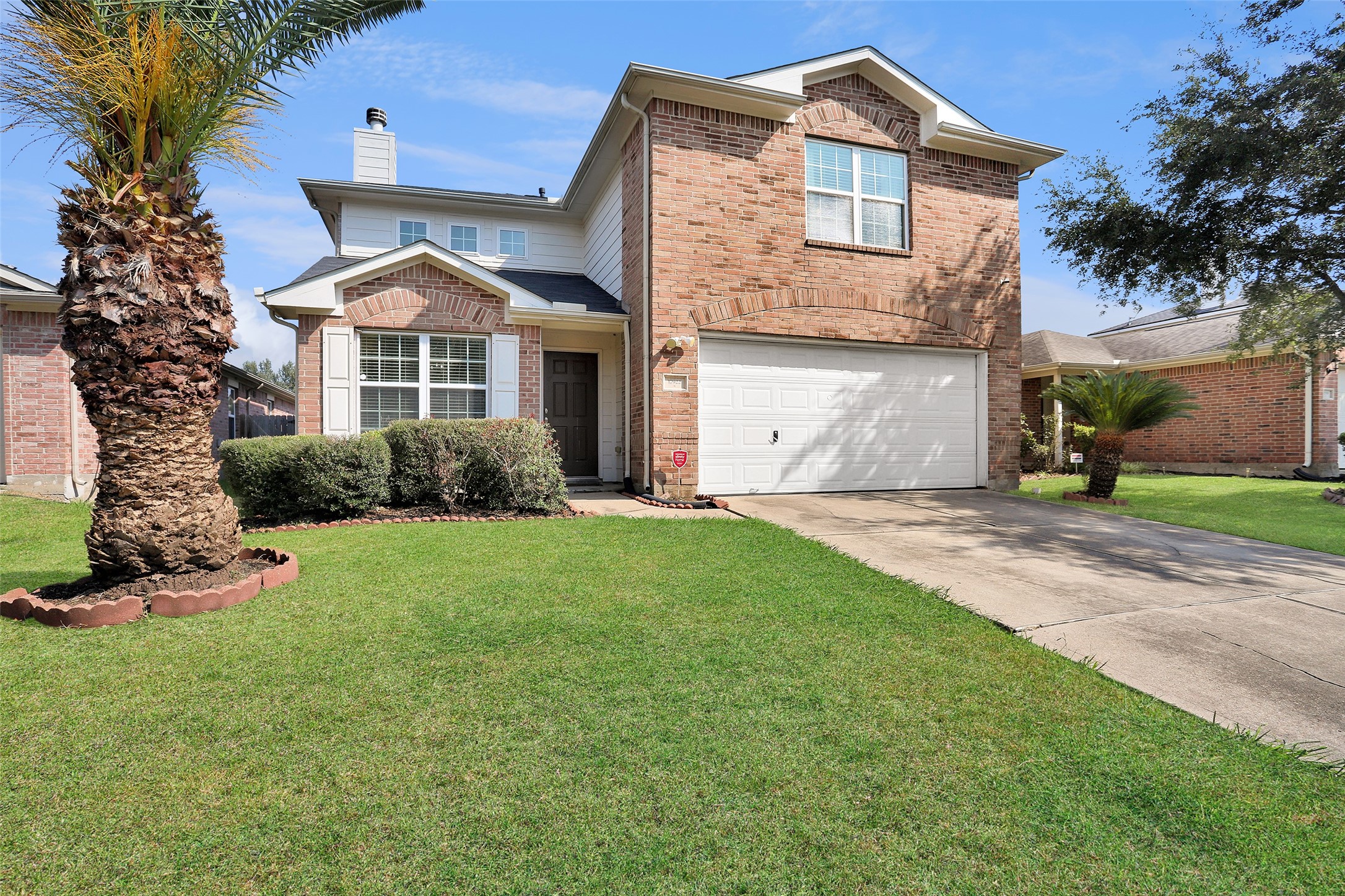 17922 Mission Bluff Lane Property Photo 1