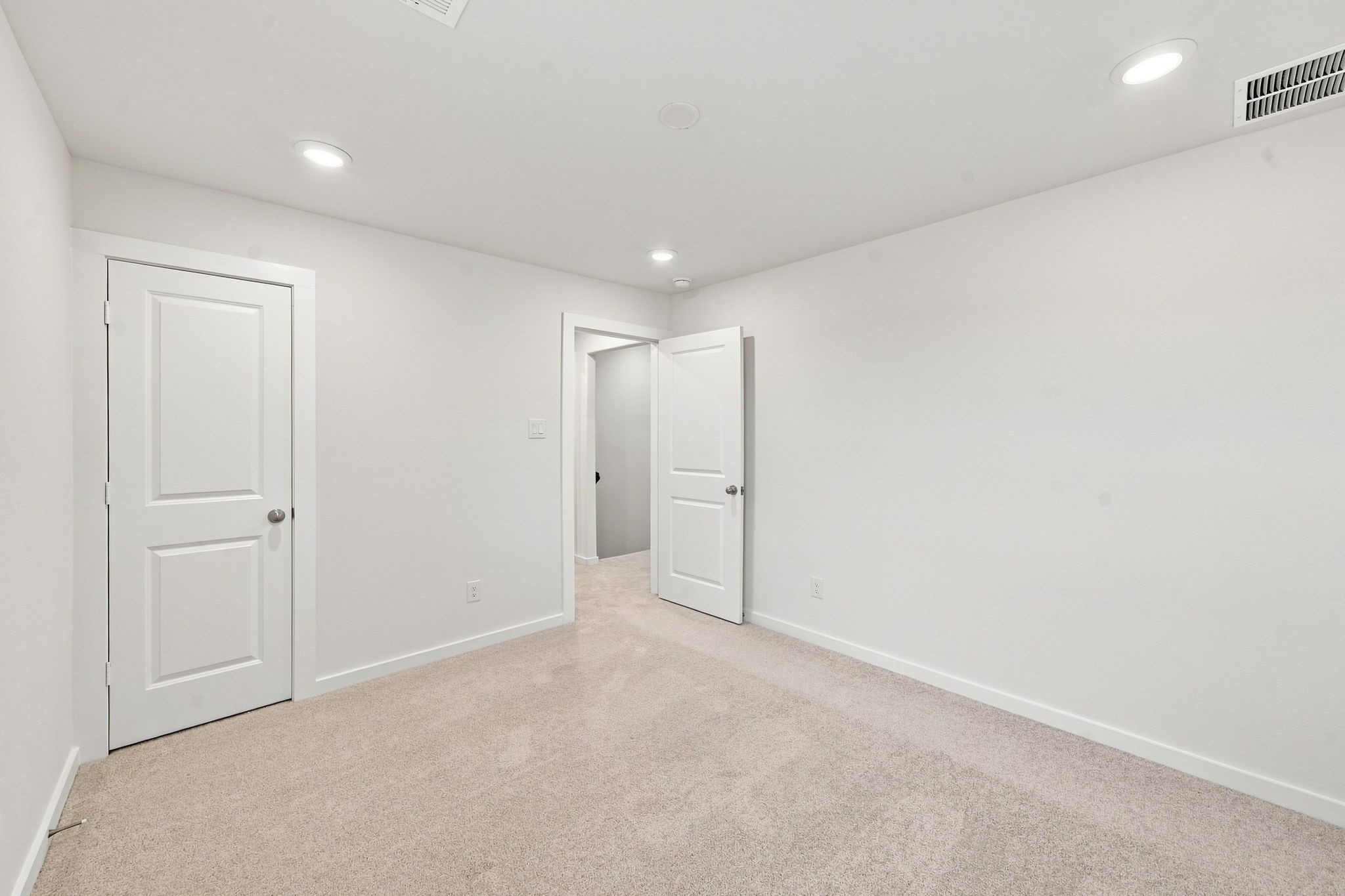 19136 Cedar Lennox Circle Property Photo 28