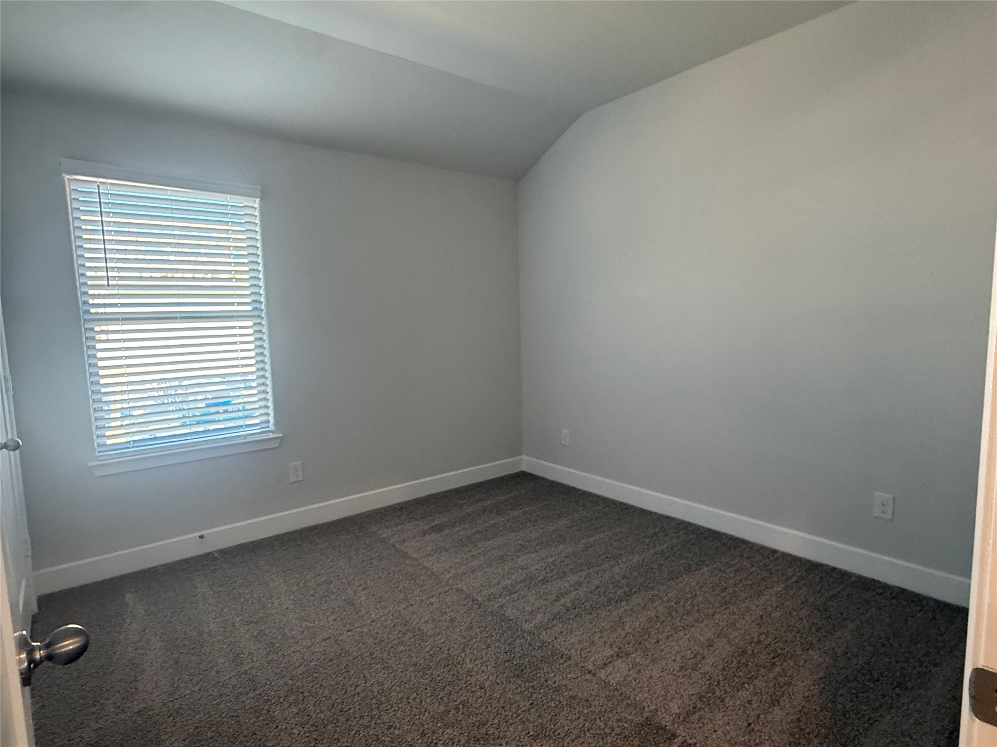 11658 Ruffian Property Photo 6