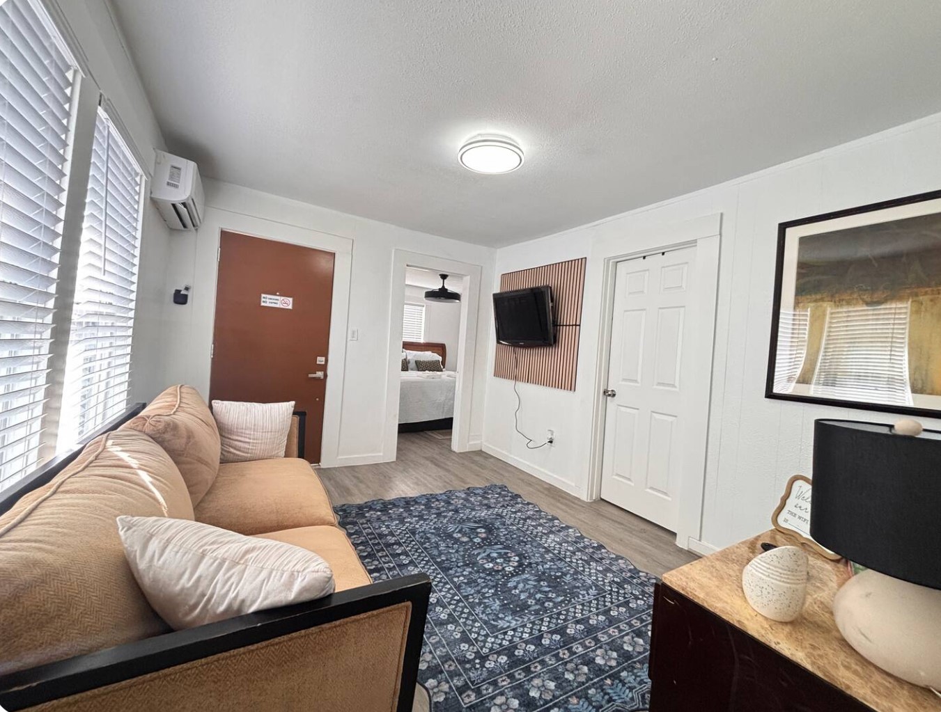 7425 Avenue H Property Photo 2