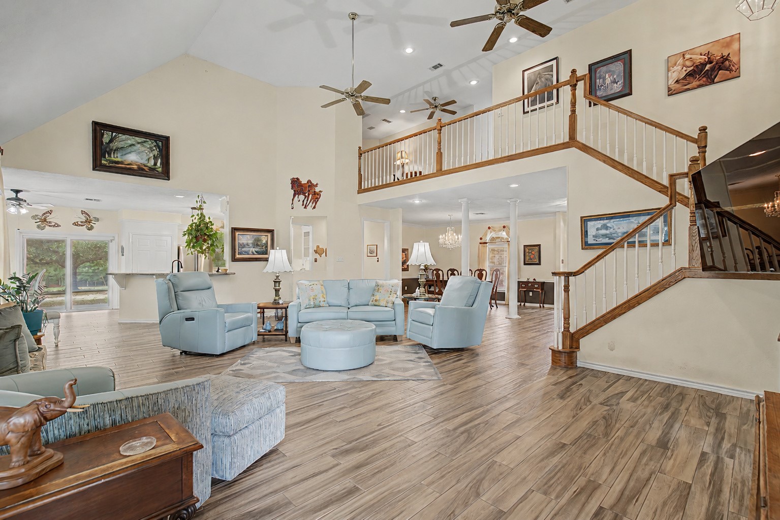8988 County Line Road Property Photo 7