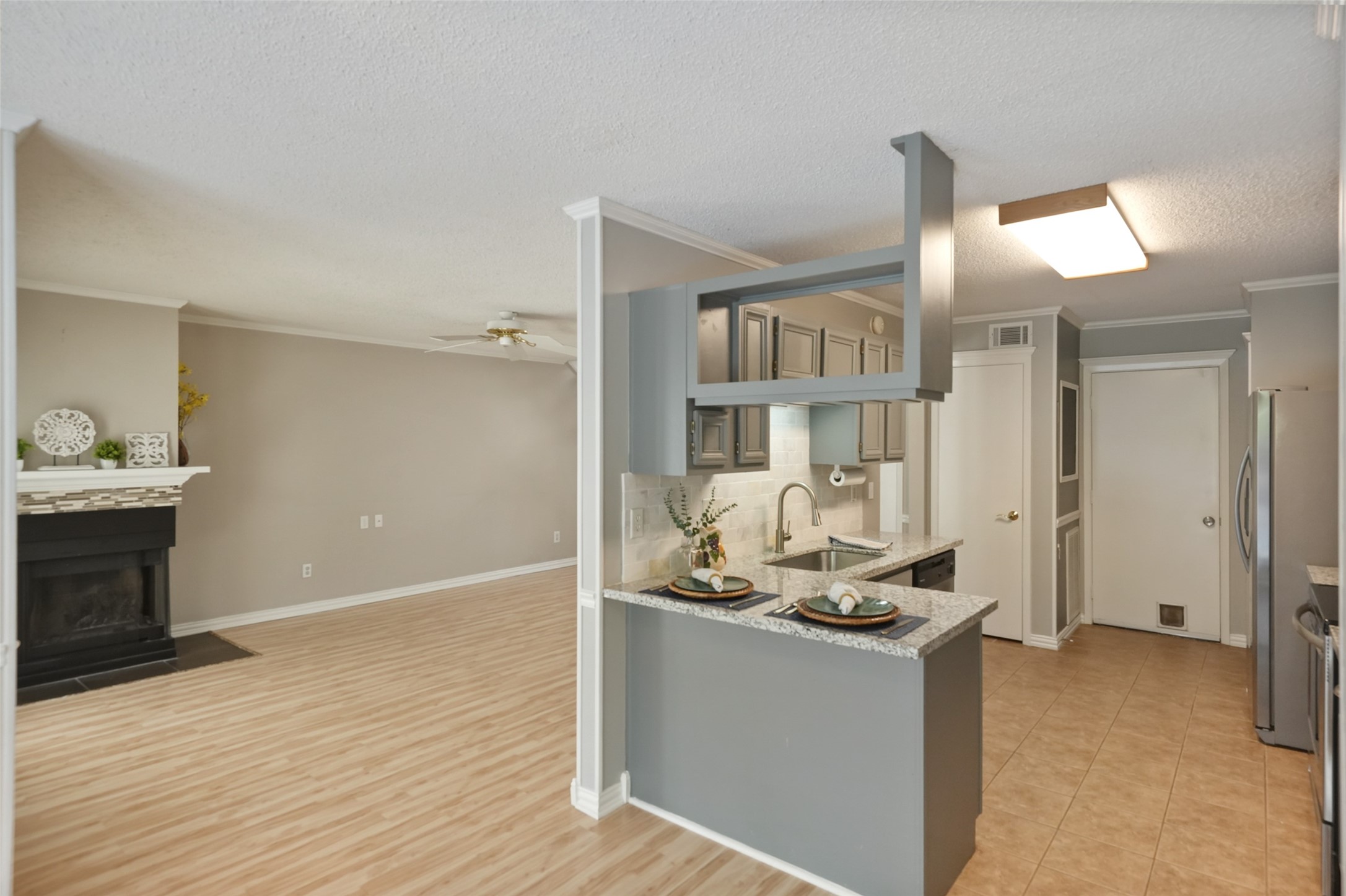 3311 Golden Trails Drive 505 Property Photo 6