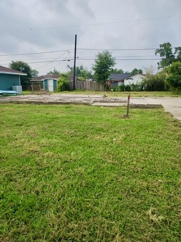 3304 Bond Street Property Photo 2