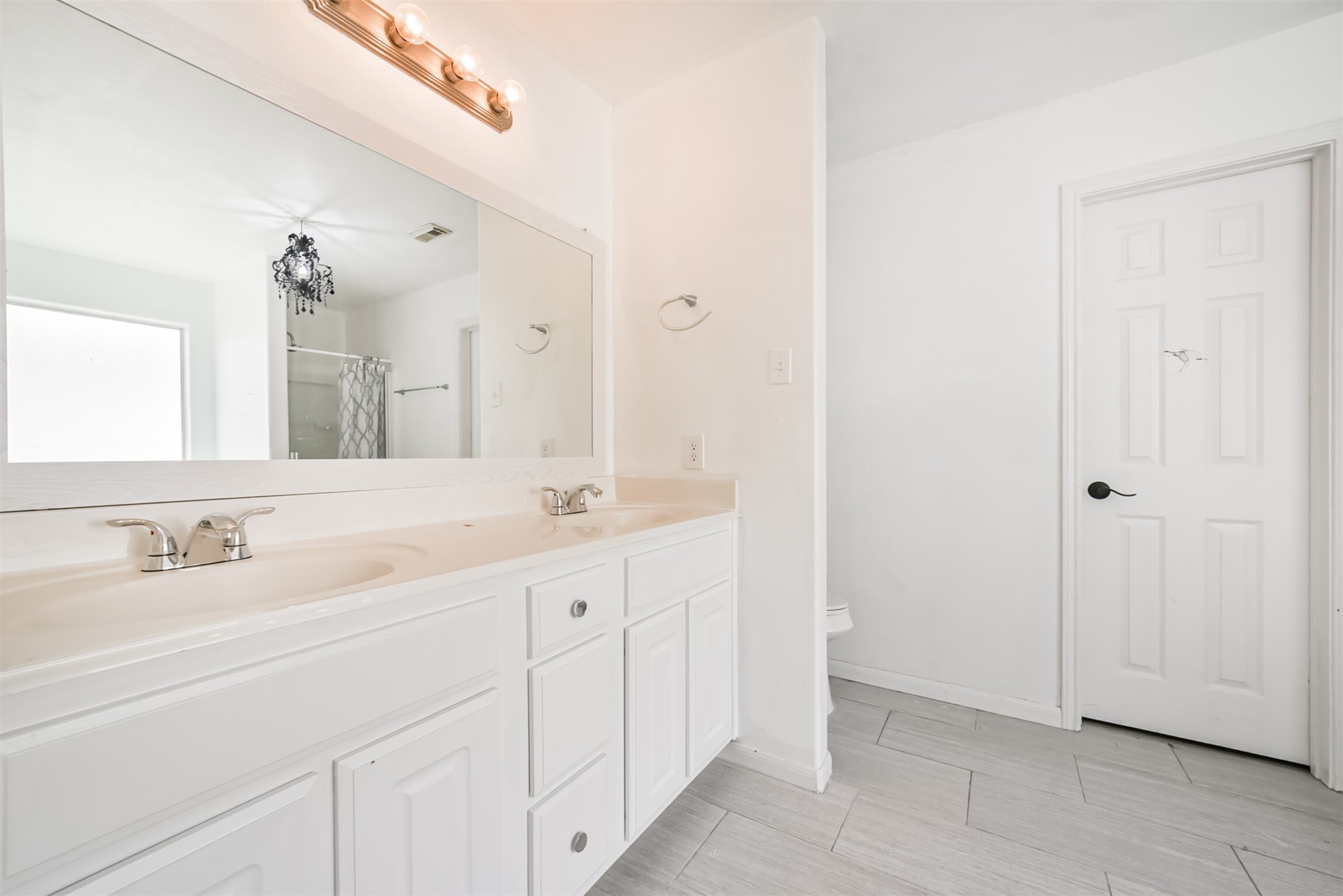 7114 Sunrise Hill Lane Property Photo 14