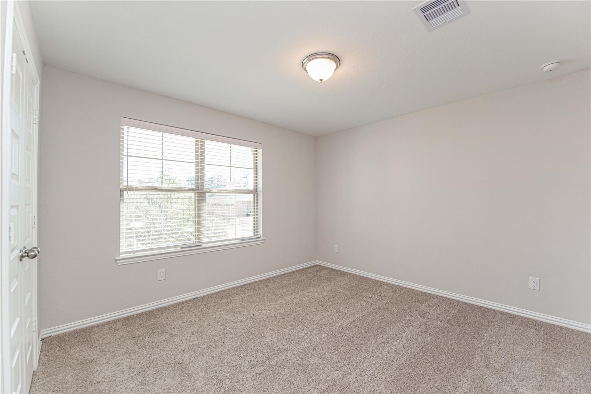 107 Silver Sky Court Property Photo 23