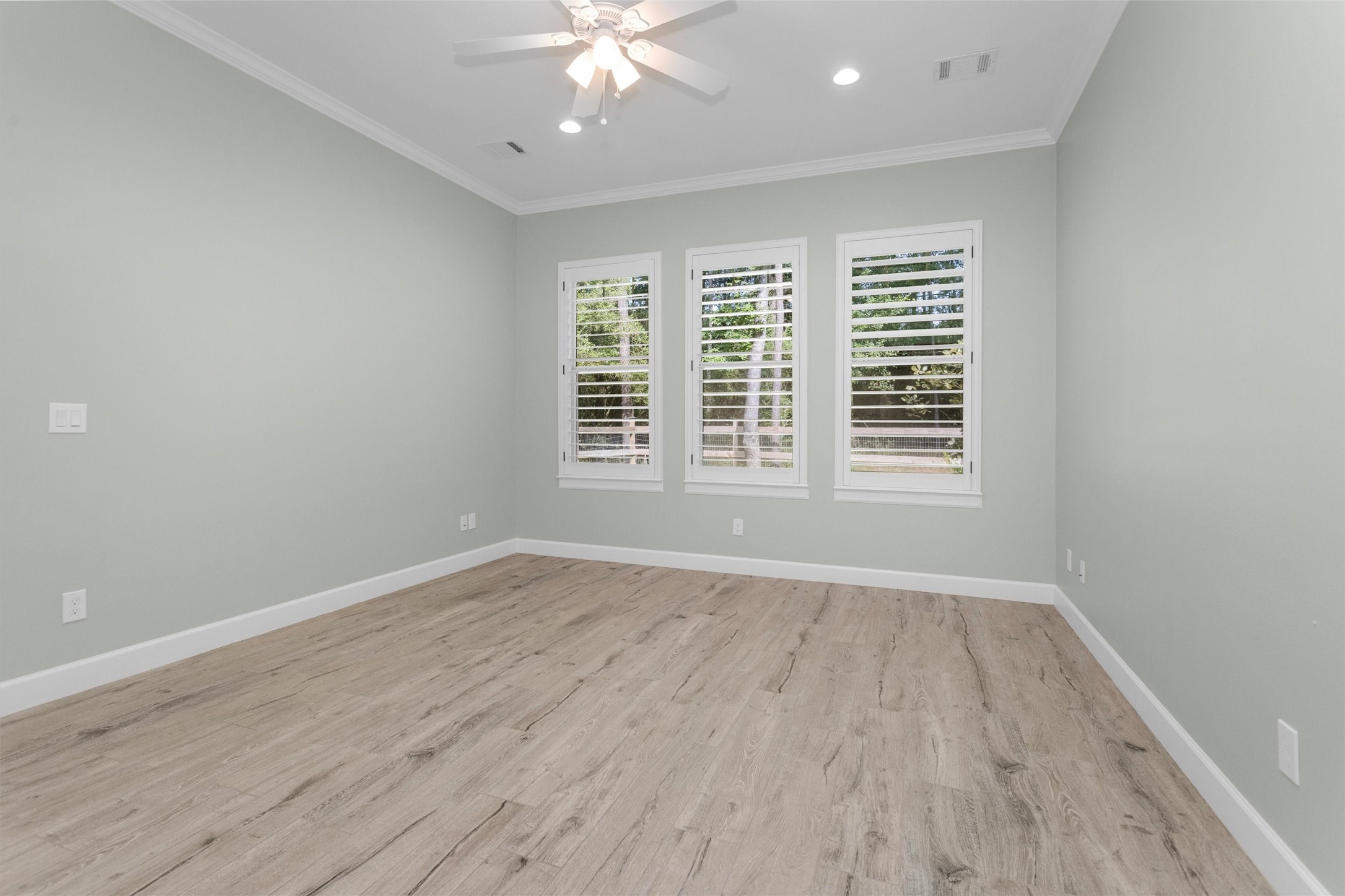 15558 Roberts Court Property Photo 20