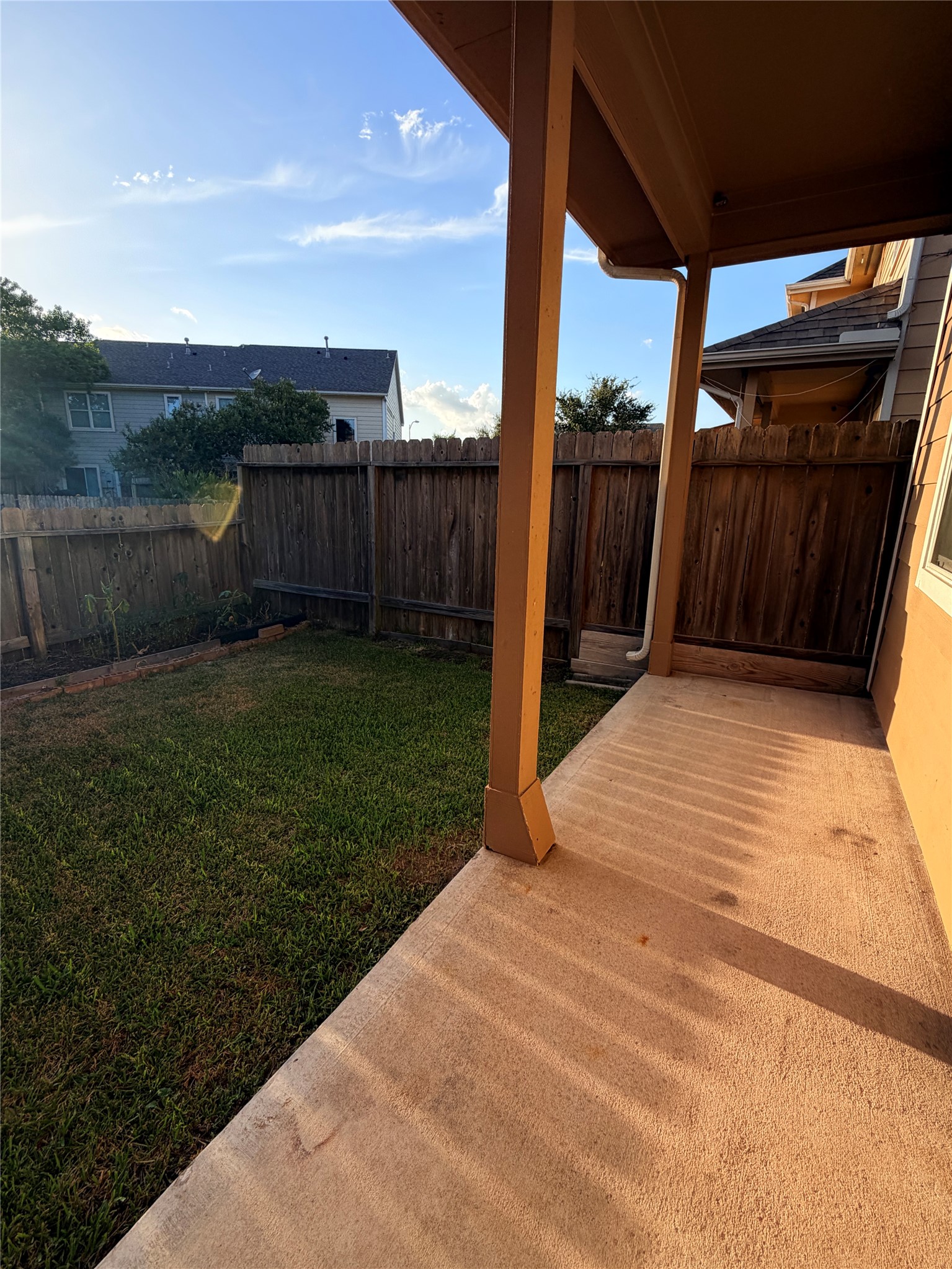 8327 Lamond Lane Property Photo 15
