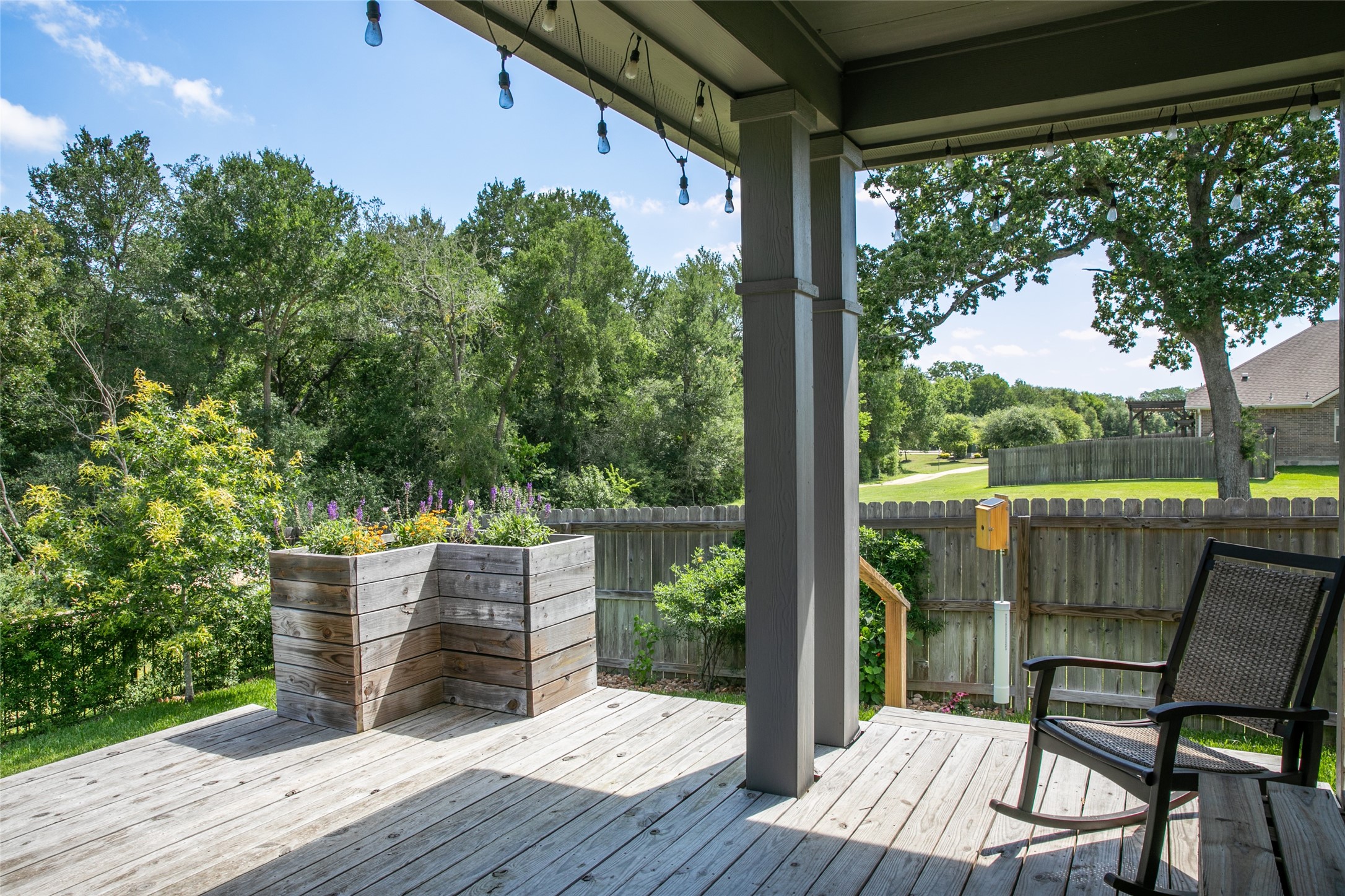 2010 Winepress Road Property Photo 24