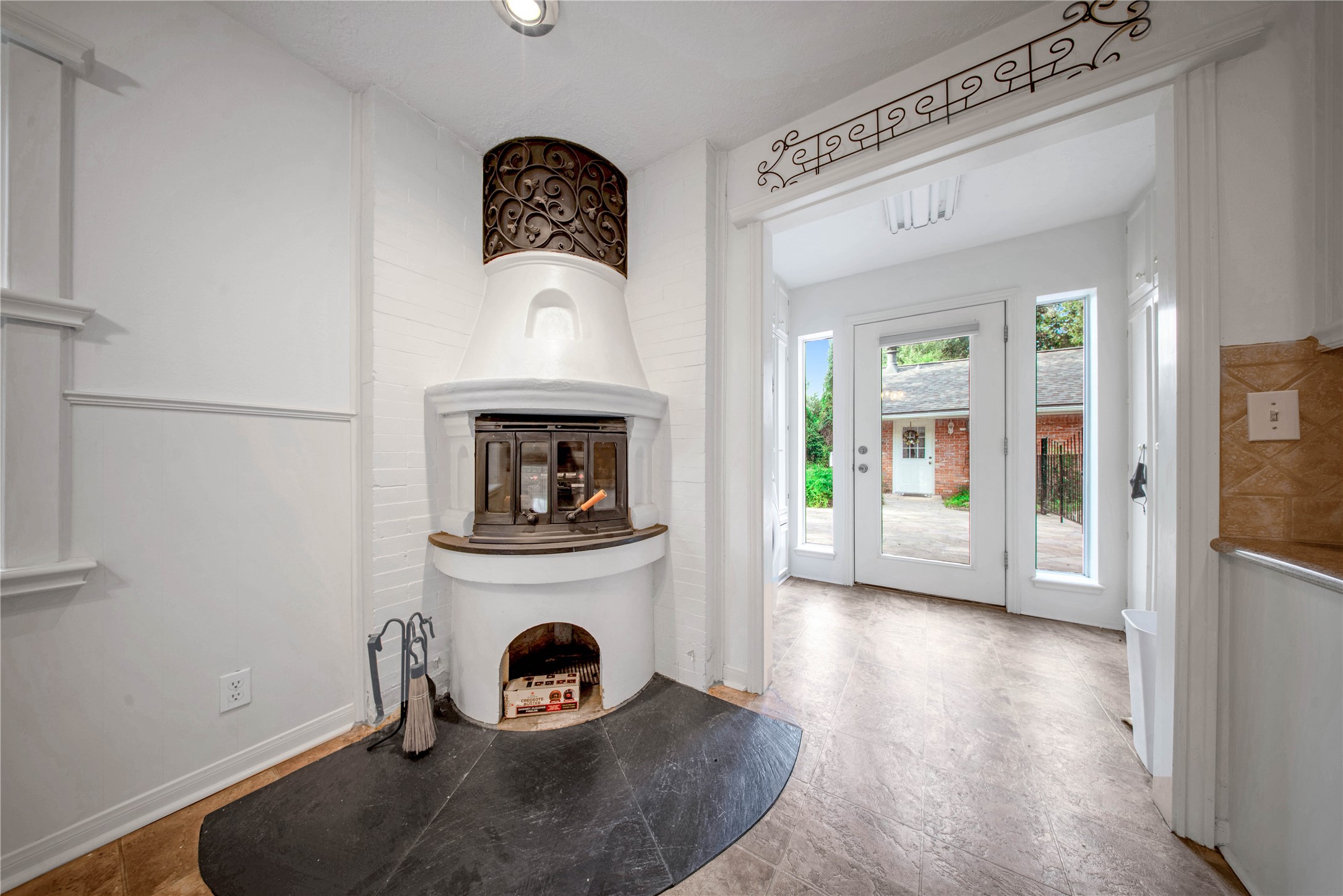 8726 Dogwood Drive Property Photo 15