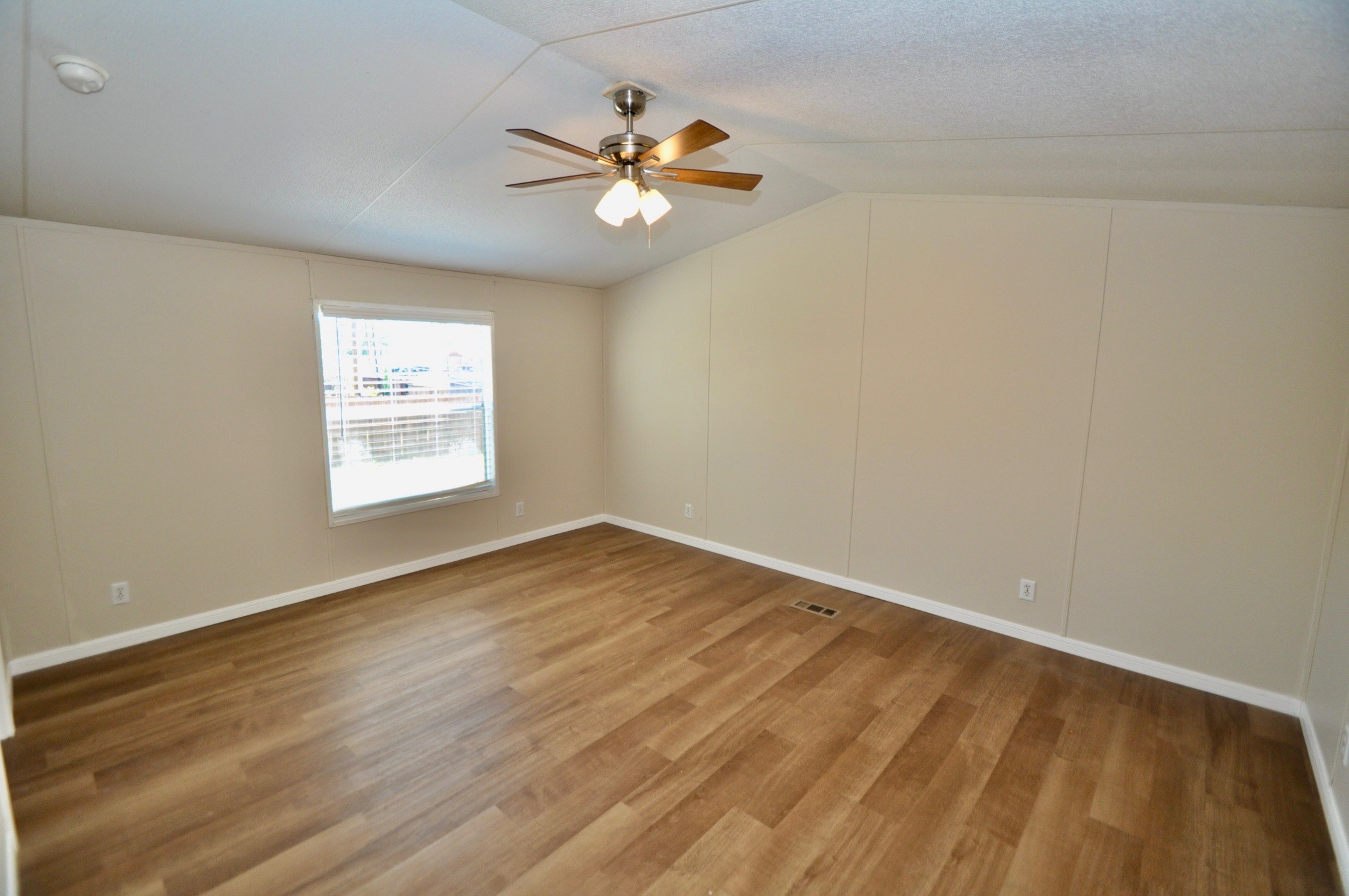 318 Road 51023 Property Photo 7