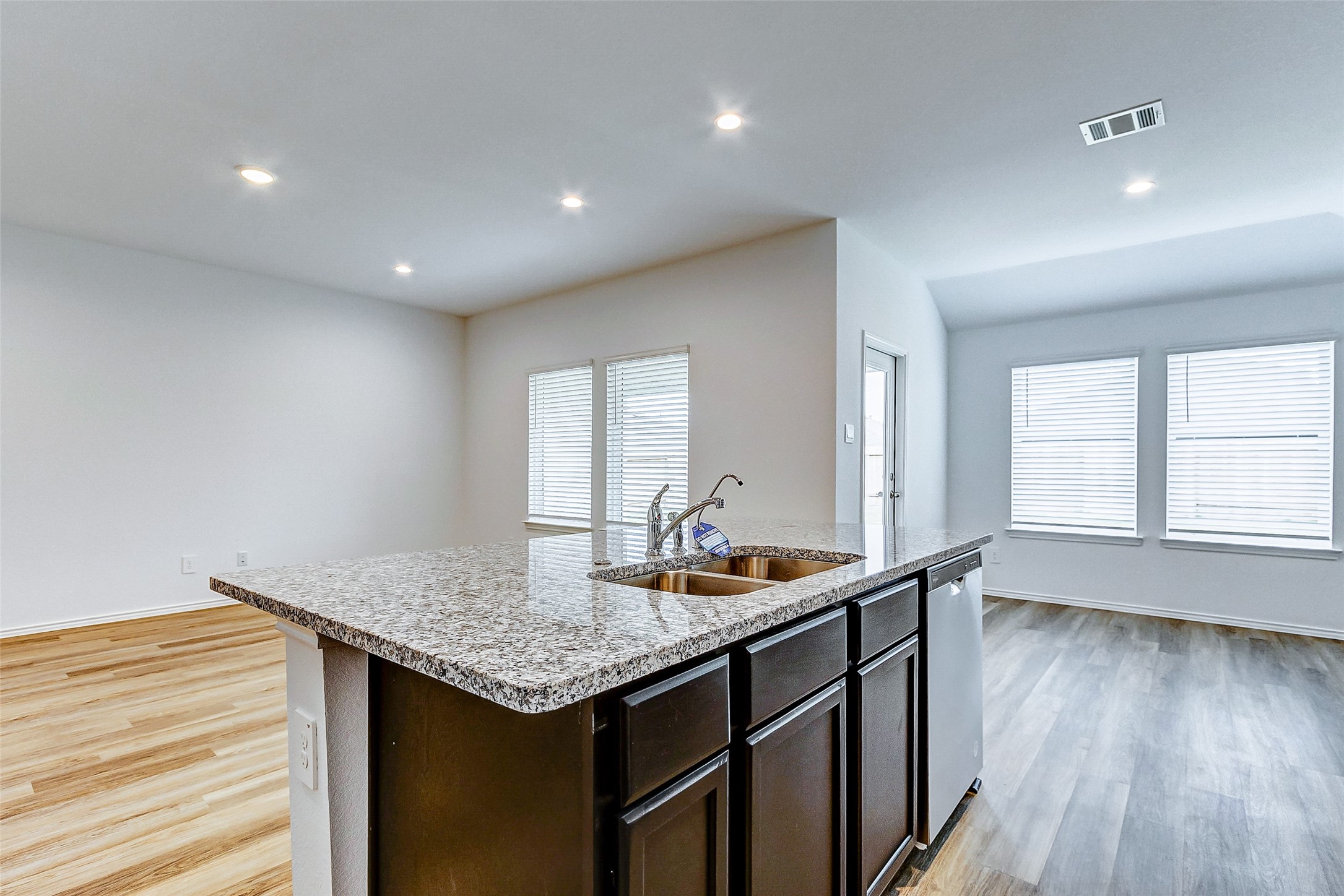 15056 Ashton Meadows Drive Property Photo 18
