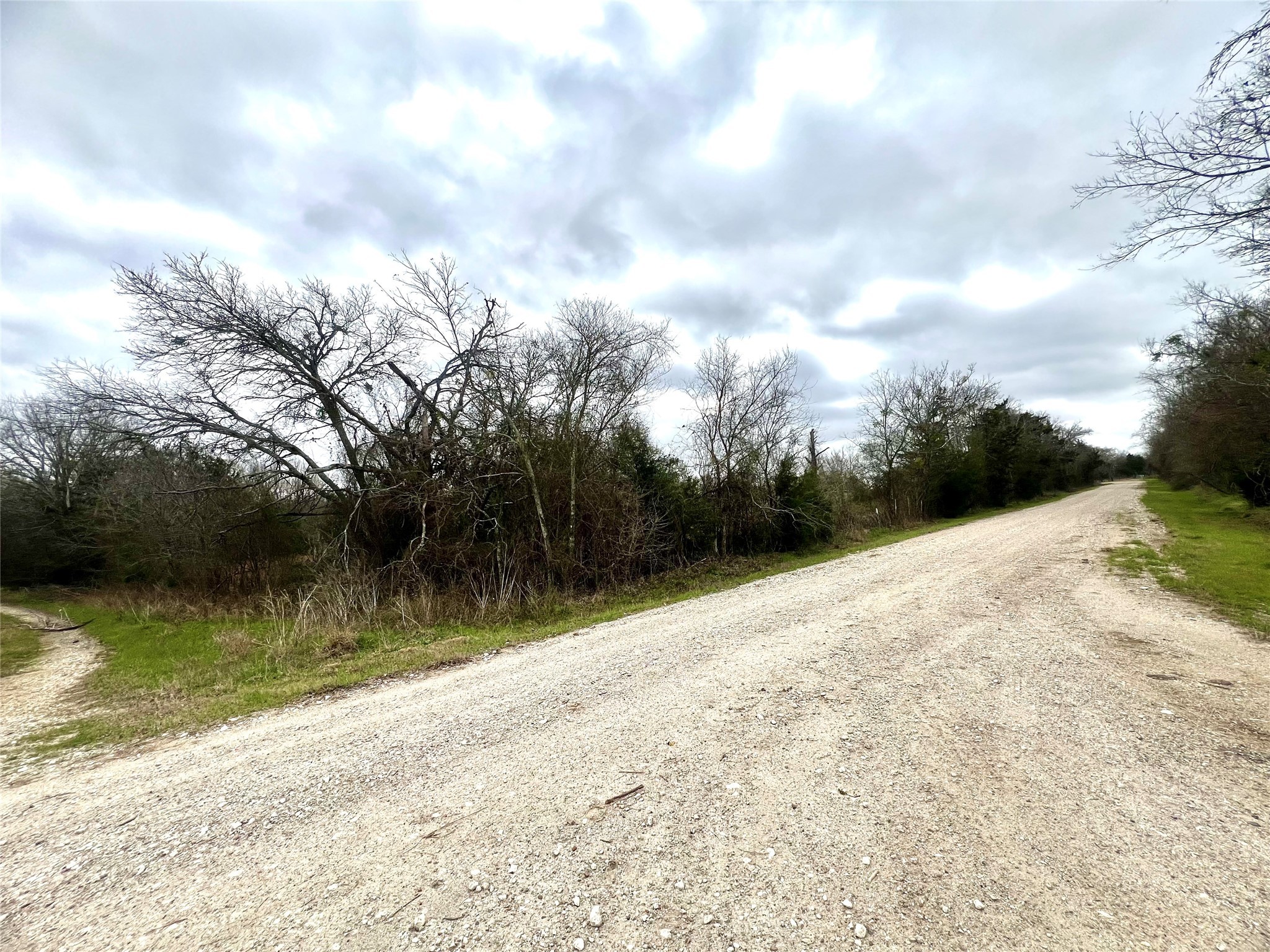 283 County Road Property Photo 2