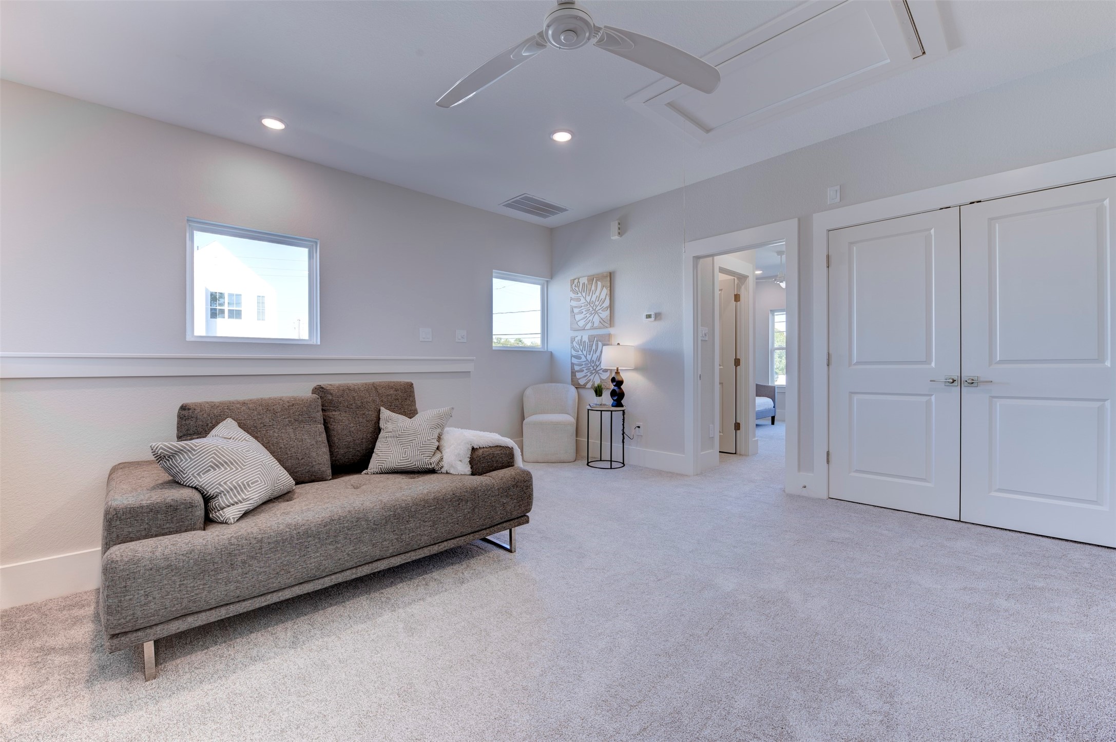 5128 Rosslyn Road Property Photo 18