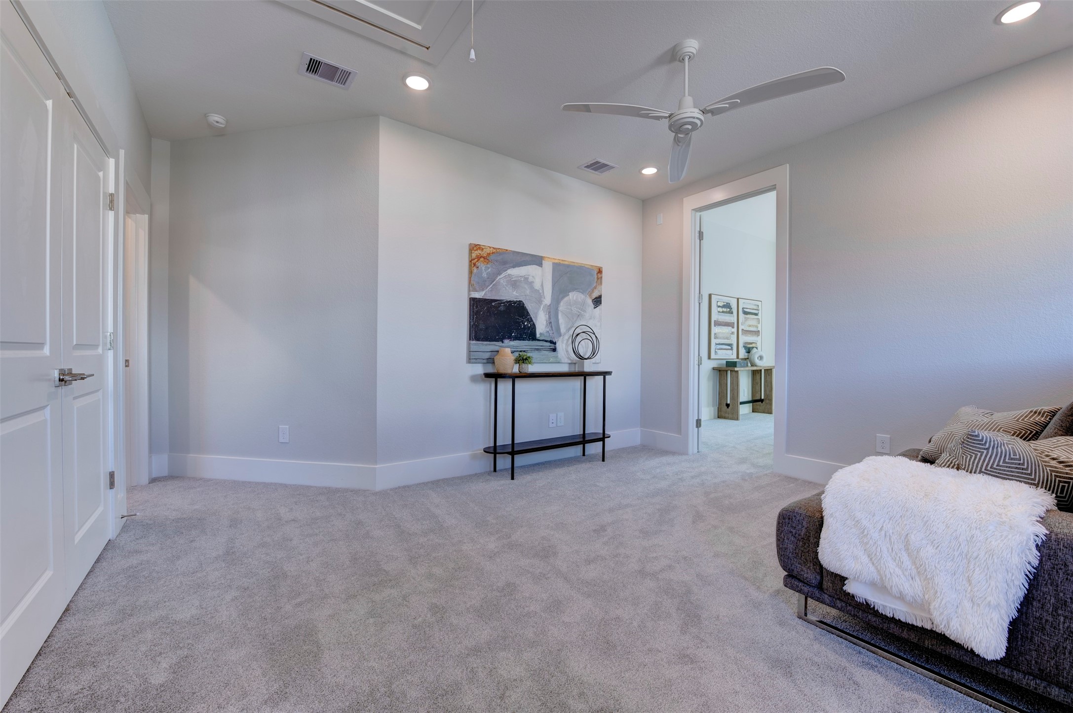 5128 Rosslyn Road Property Photo 19