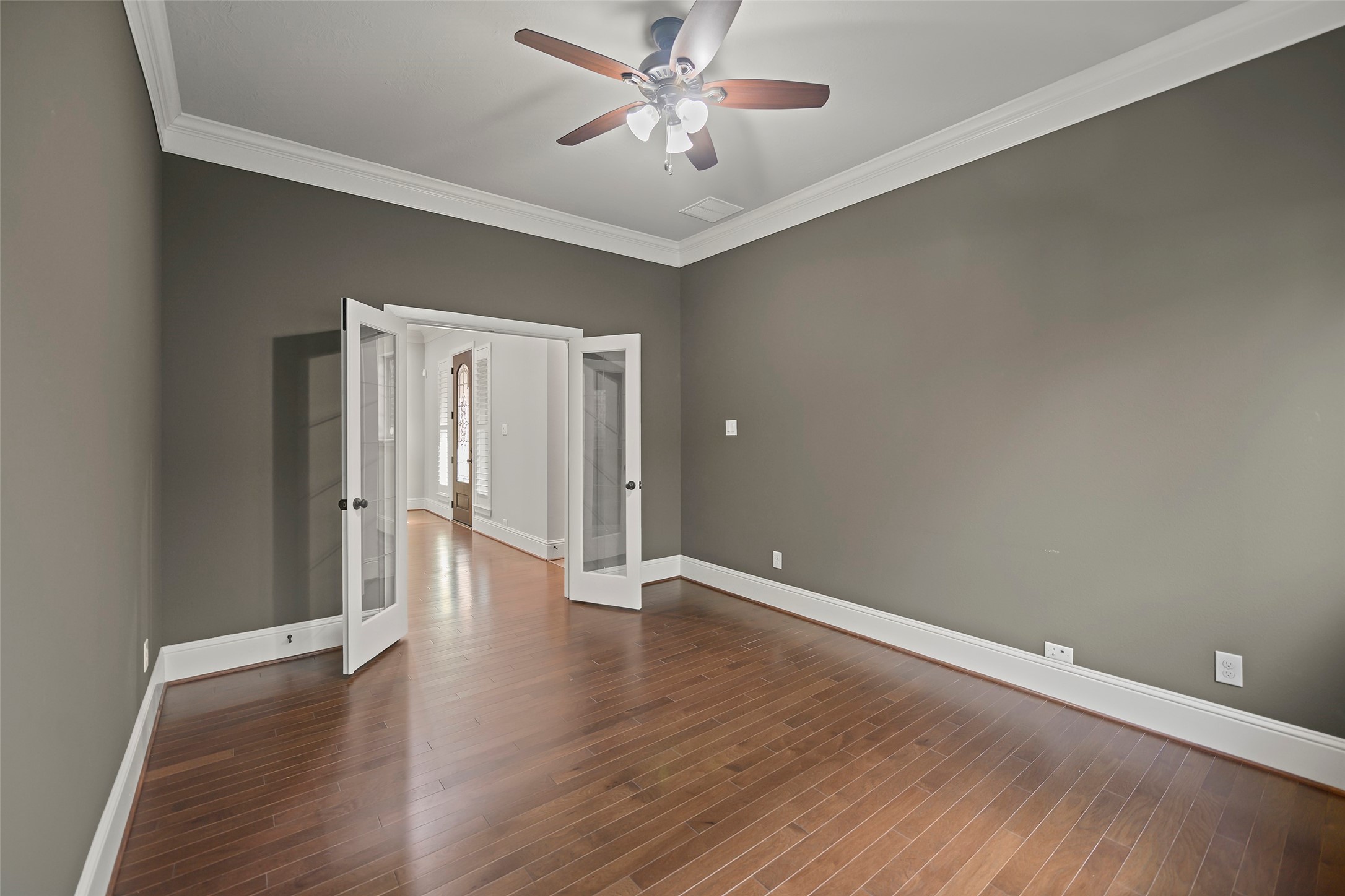 11911 Moonlit Falls Drive Property Photo 5