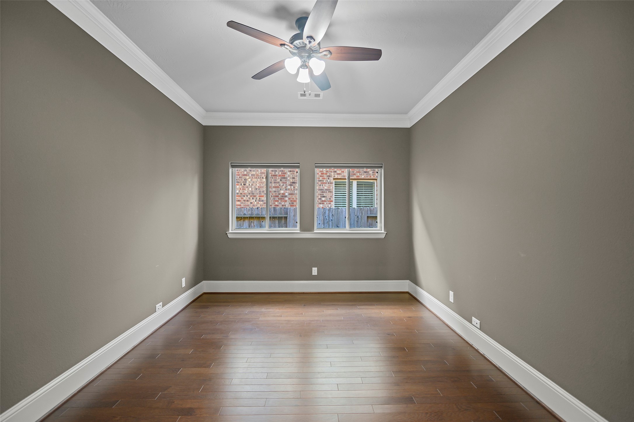 11911 Moonlit Falls Drive Property Photo 7
