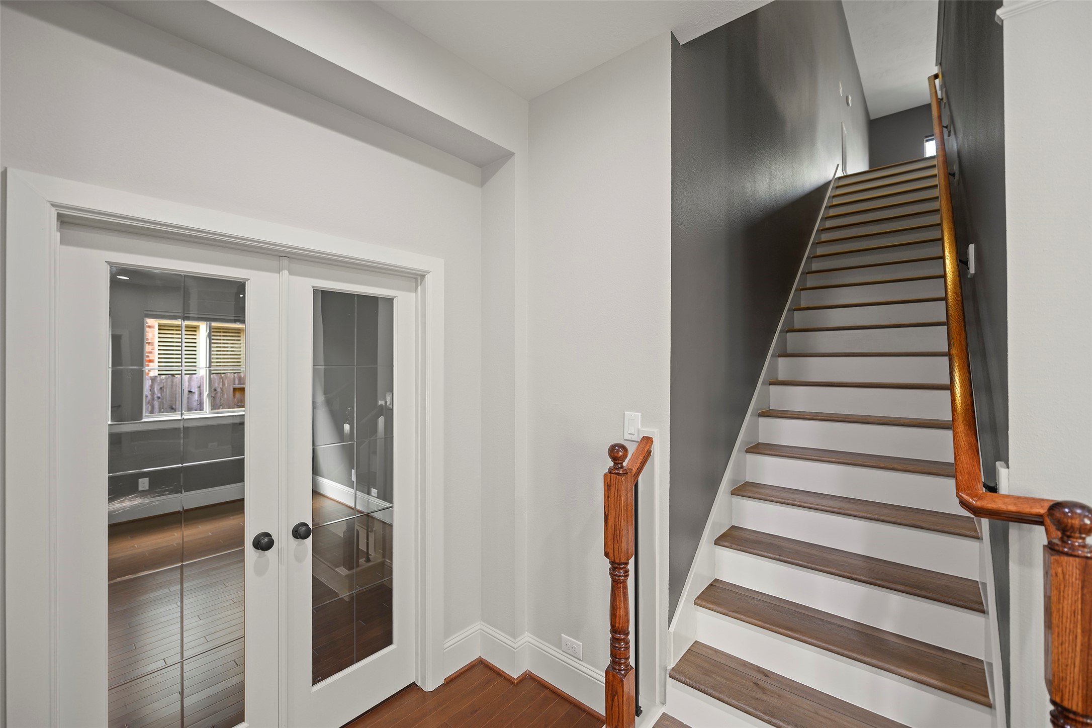 11911 Moonlit Falls Drive Property Photo 15