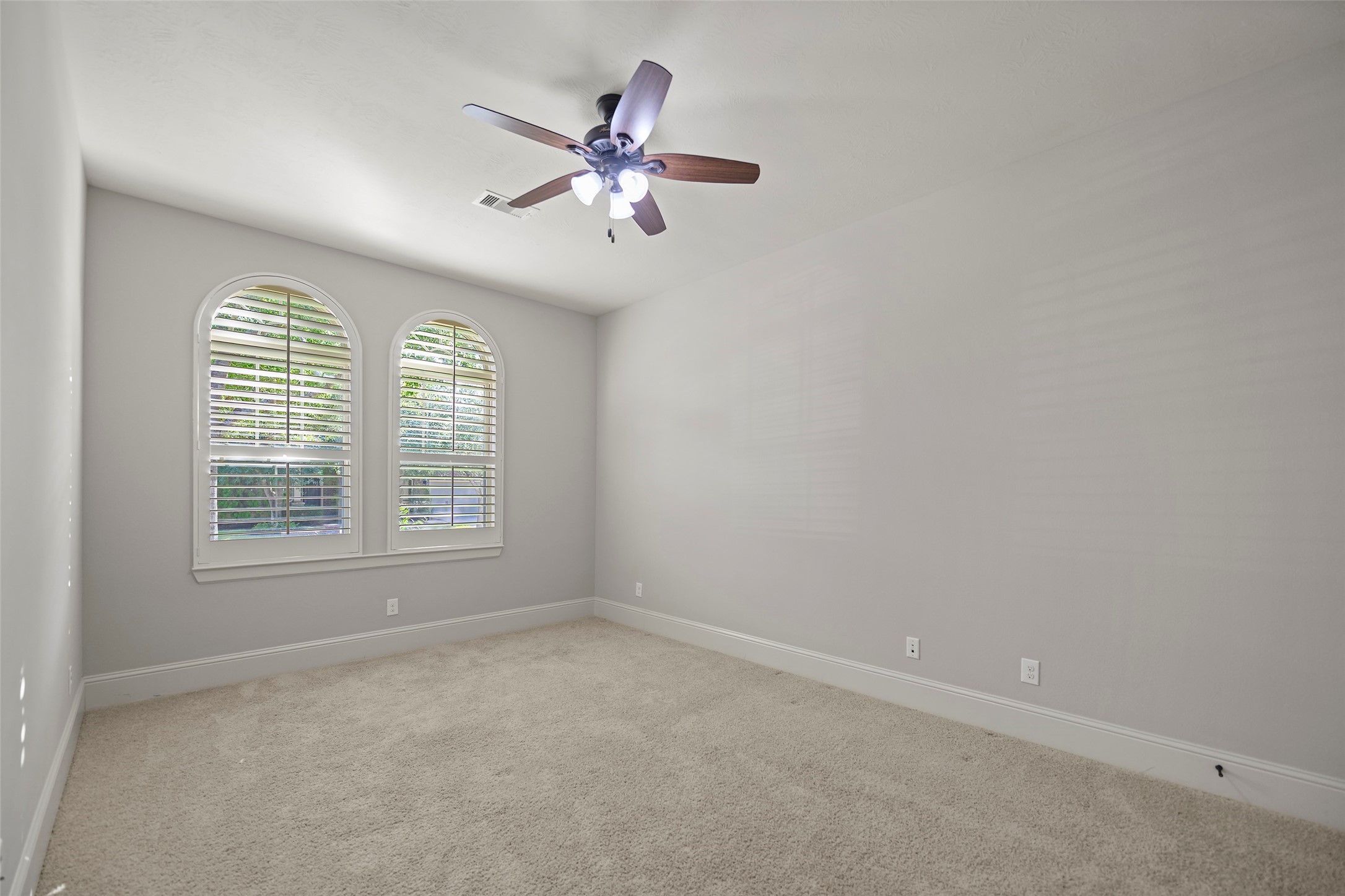 11911 Moonlit Falls Drive Property Photo 37
