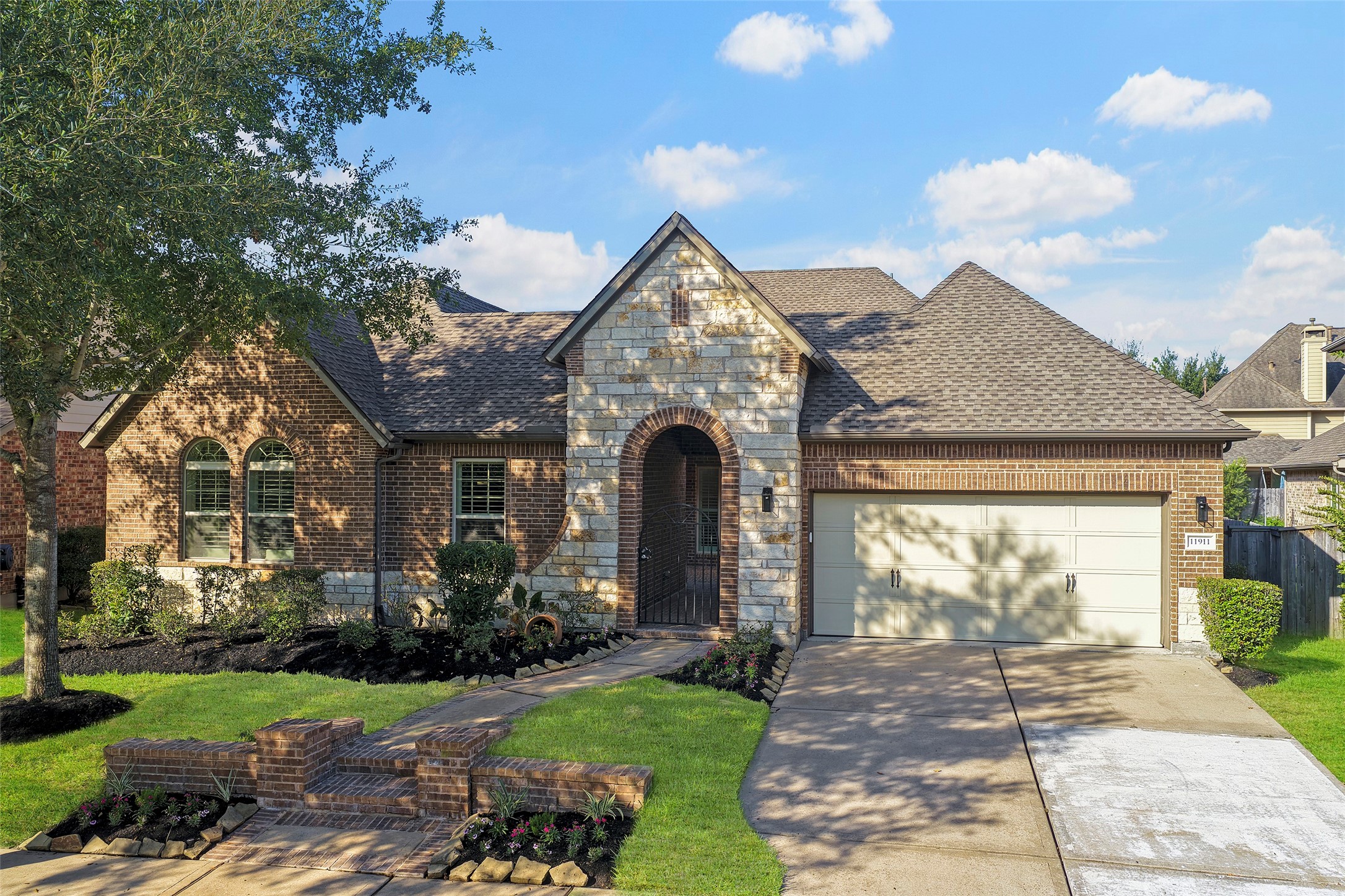 11911 Moonlit Falls Drive Property Photo 50